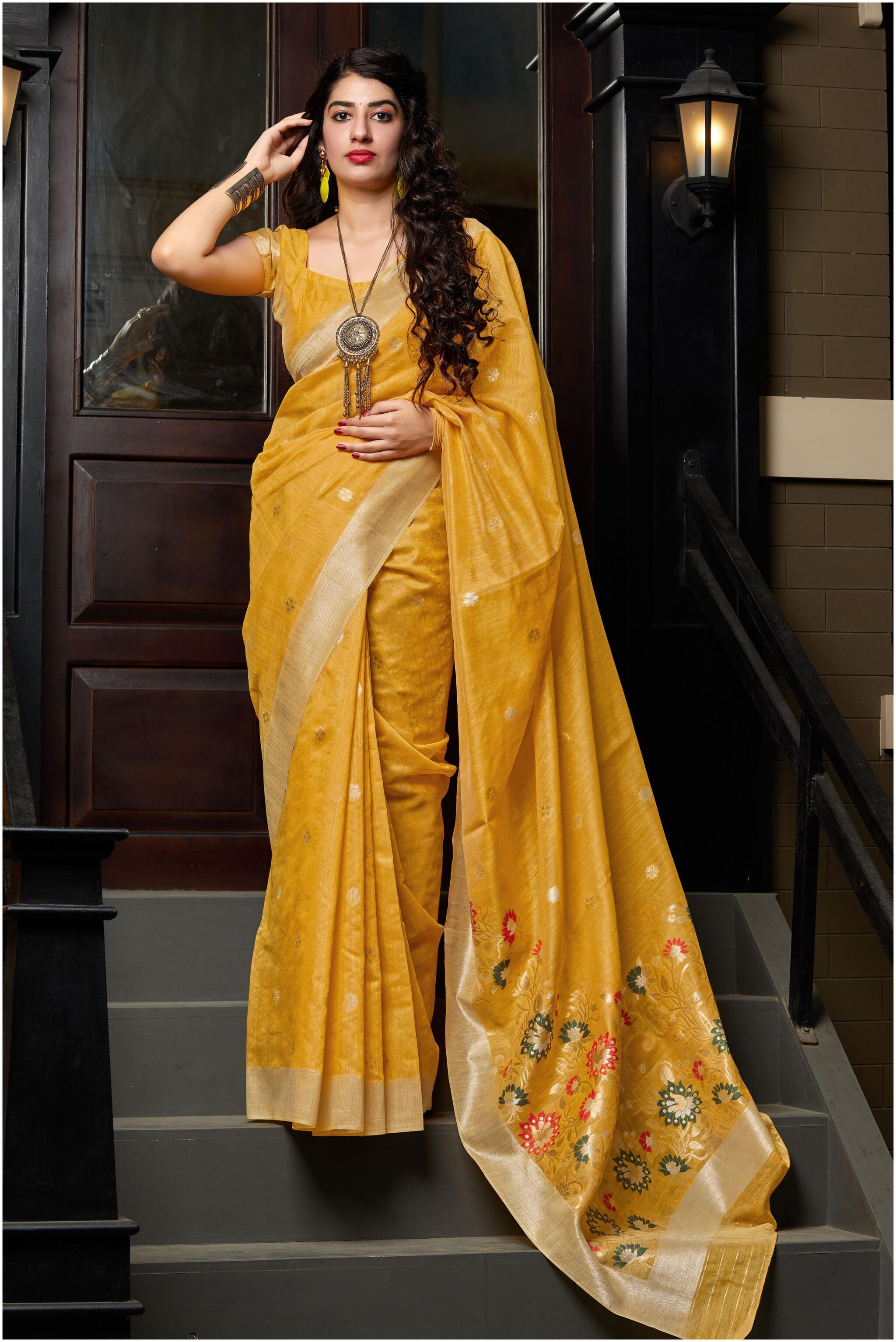 

Manohari Women Jacquard Woven Yellow Designer Saree With Blouse