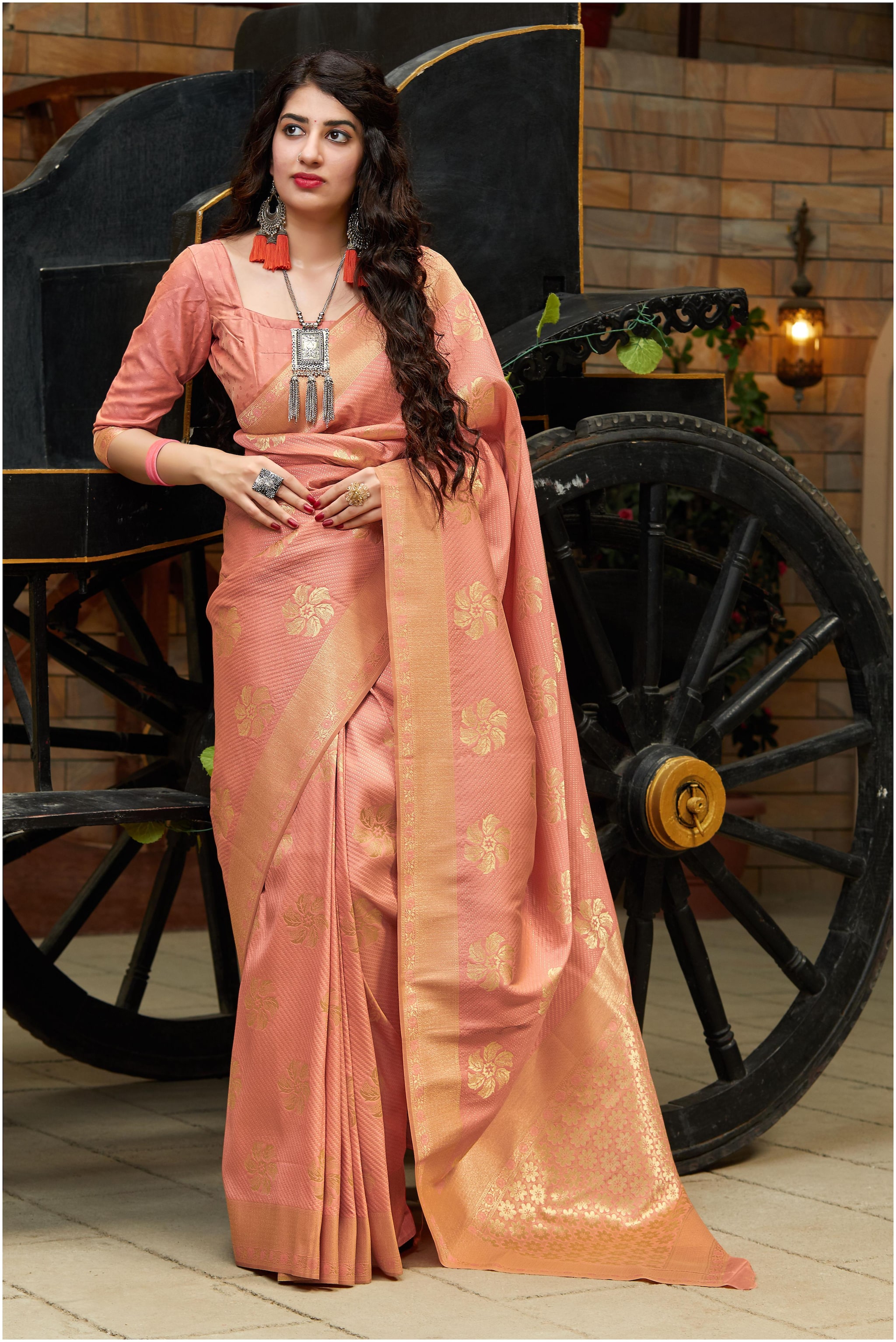 

Manohari Women Jacquard Woven Peach Designer Saree With Blouse