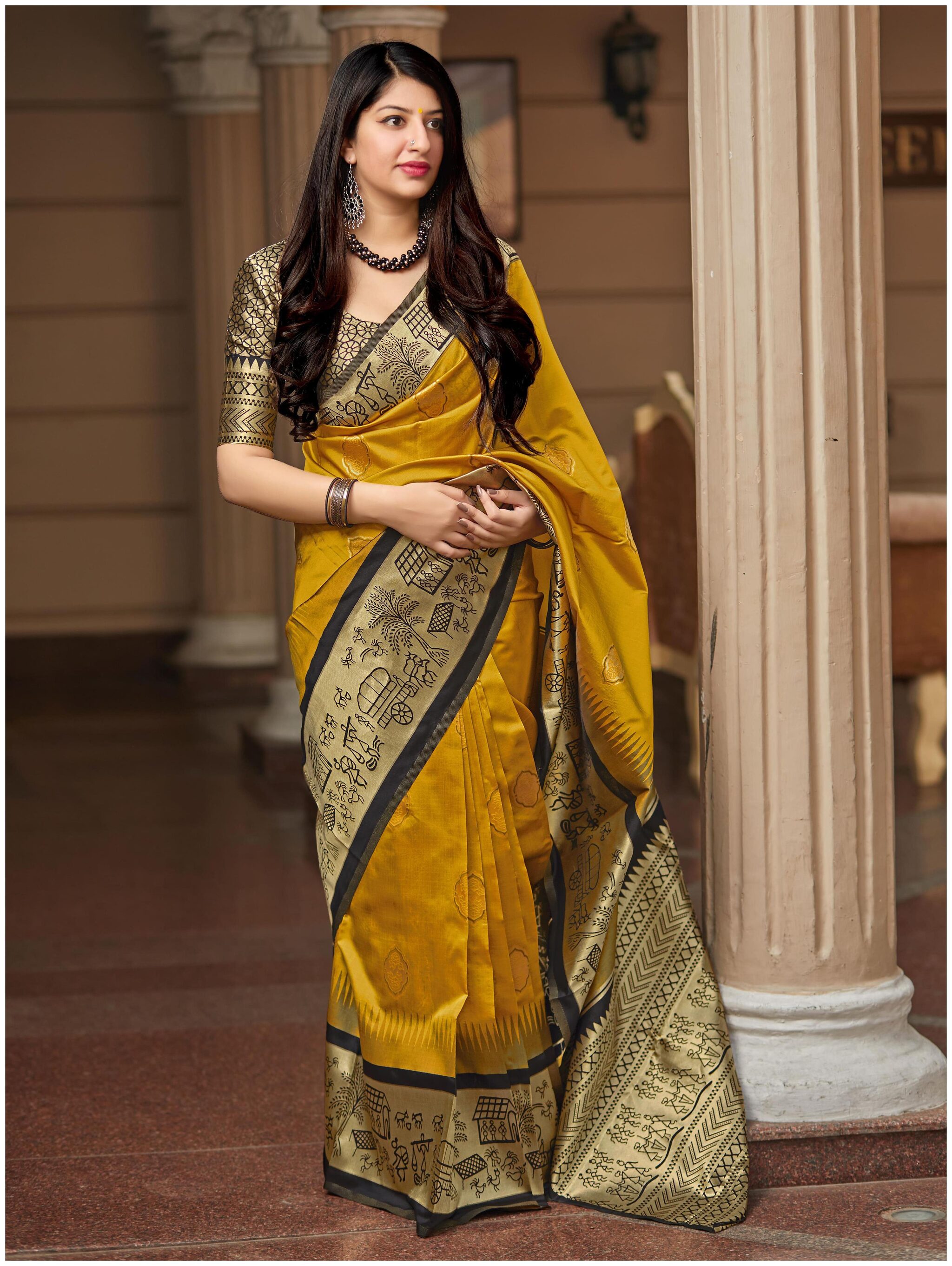 

Manohari Yellow Banarasi Silk Woven Saree With Blouse Peice