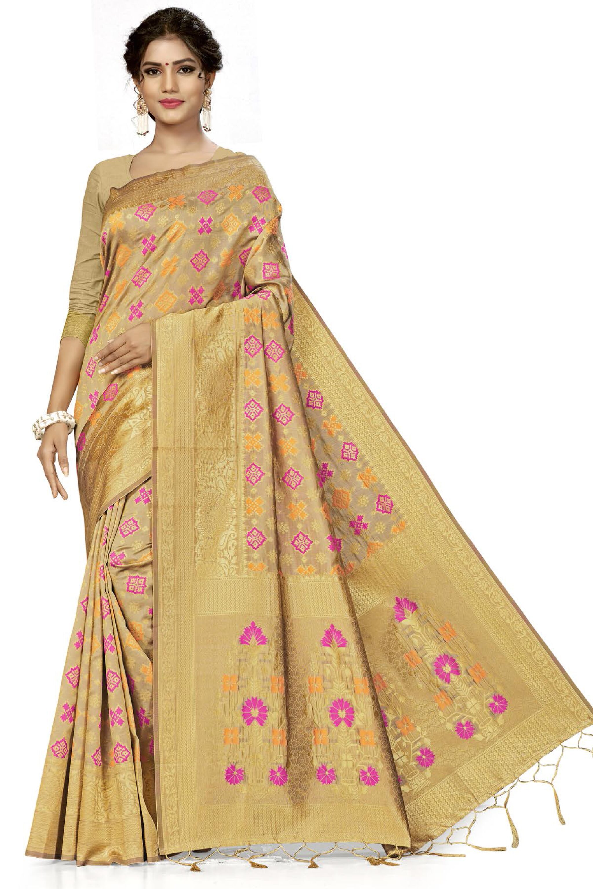 

MANVAA Silk Woven Beige Color Regular Saree With Blouse