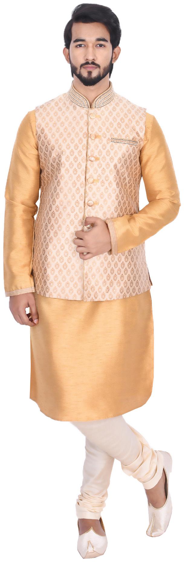 

Manyavar Men Beige Full Sleeve Kurta Paired with Churidar Printed Nehru Jacket