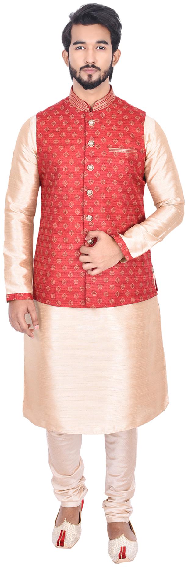 

Manyavar Men Beige Full Sleeve Kurta Paired with Churidar Maroon Nehru Jacket