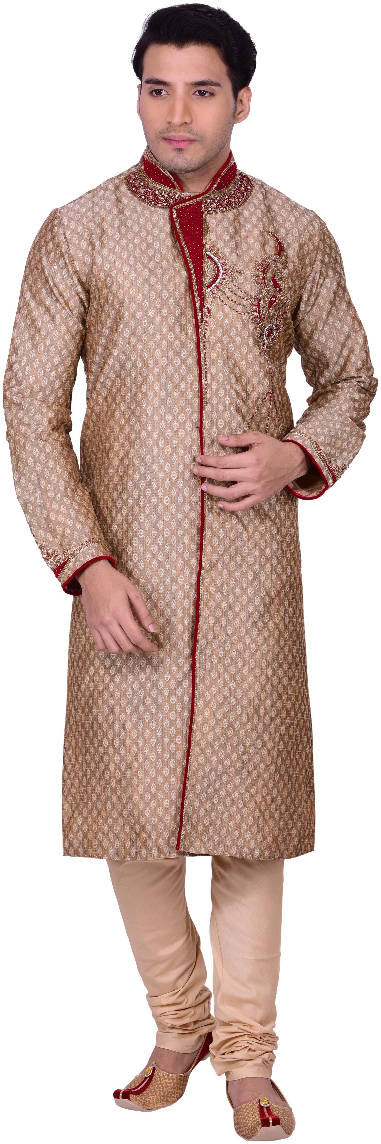 

Manyavar Men Blue Full Sleeve Kurta Paired with Churidar