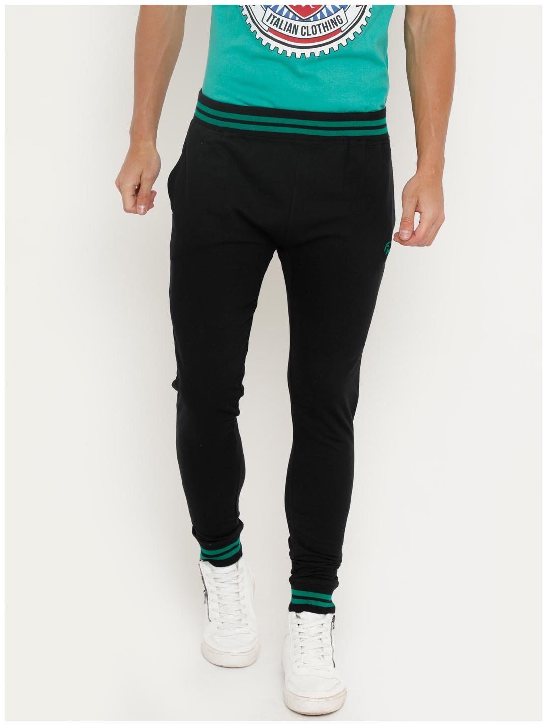 

Masculino Latino Men Black Striped Regular fit Joggers