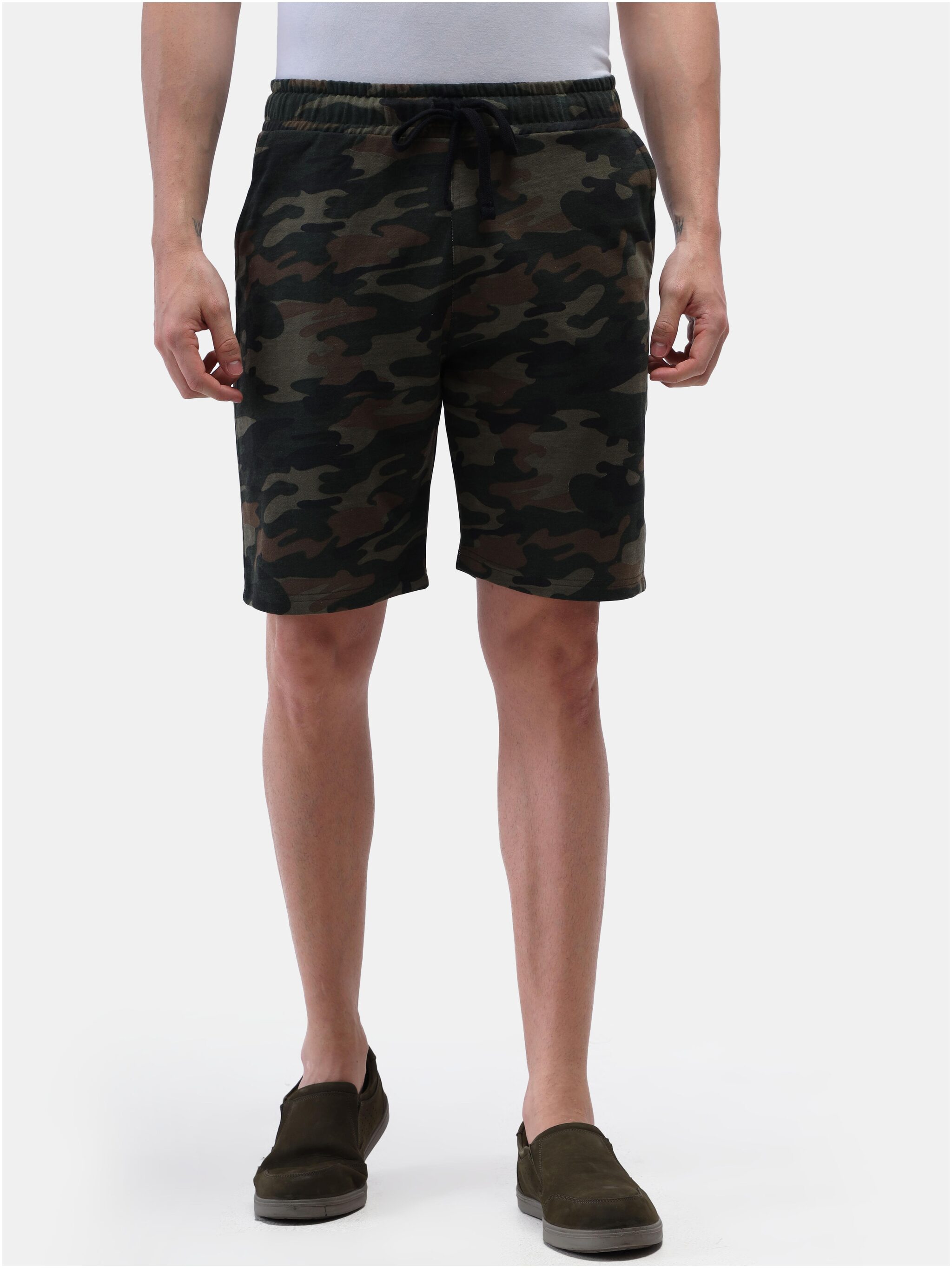 

Masculino Latino Men Green Regular Fit Regular Shorts