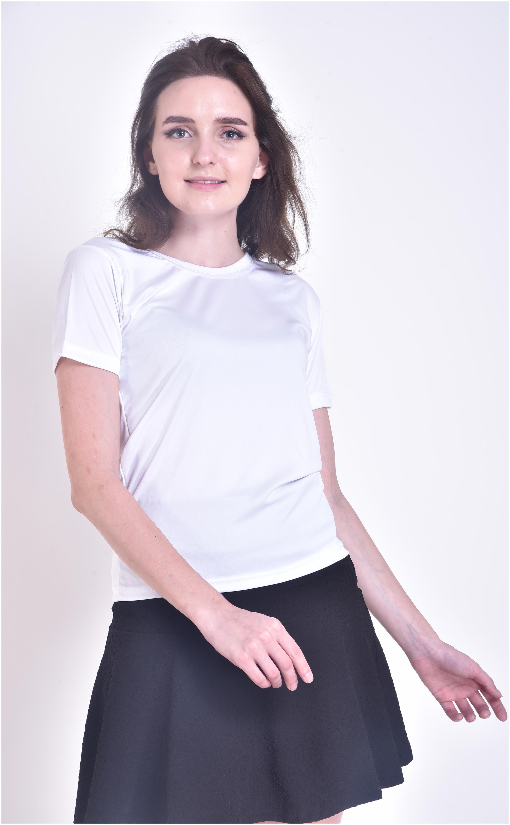

Mekanshi Women White Regular fit Round neck Polyester T shirt