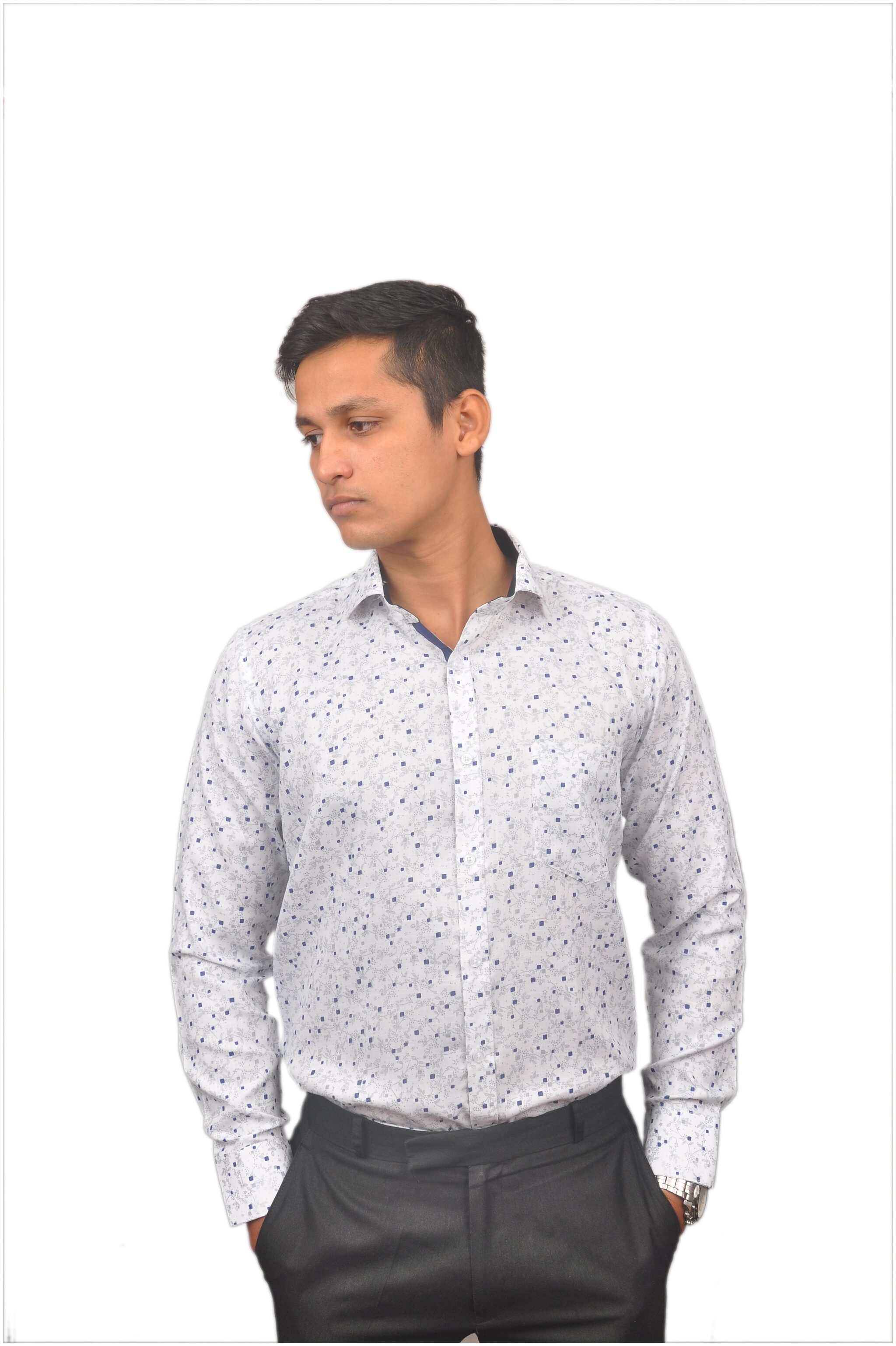 

Kleren Chapell Men Blue Printed Slim Fit Casual Shirt