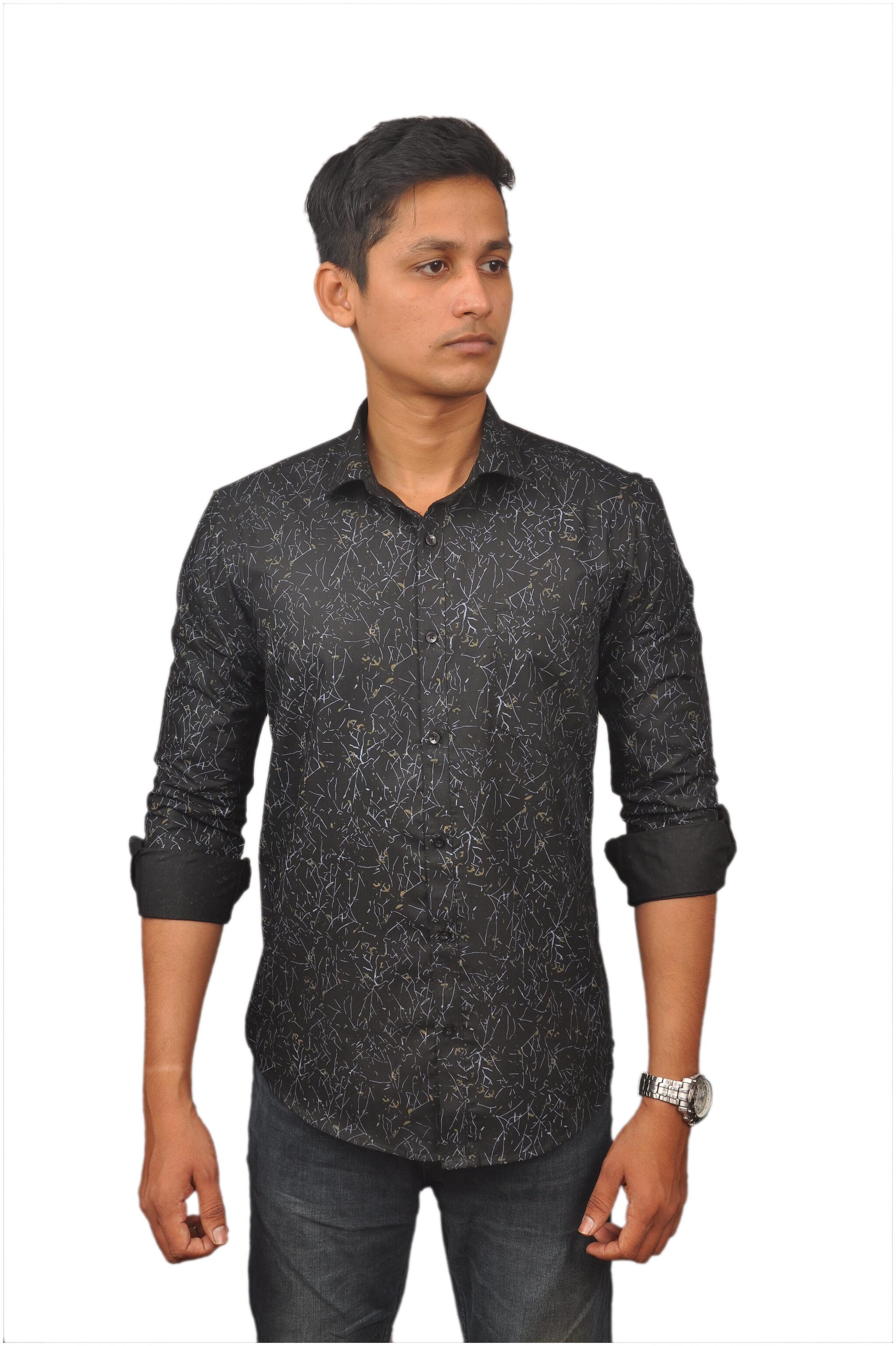 

Kleren Chapell Men Black Printed Slim Fit Casual Shirt