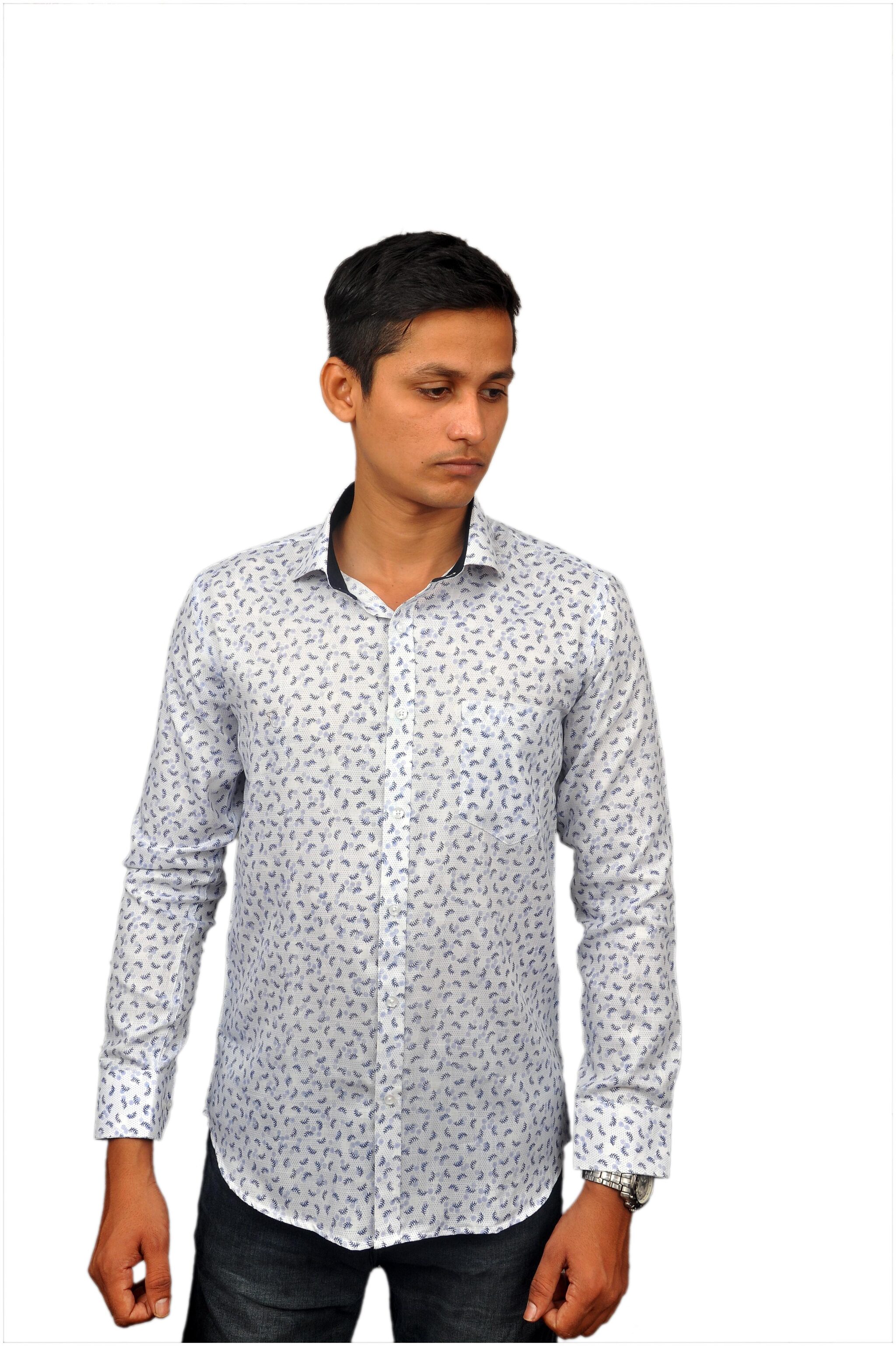 

Kleren Chapell Men Blue Printed Slim Fit Casual Shirt