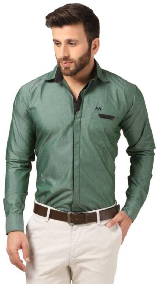 

Mesh Men Green Solid Regular Fit Casual Shirt