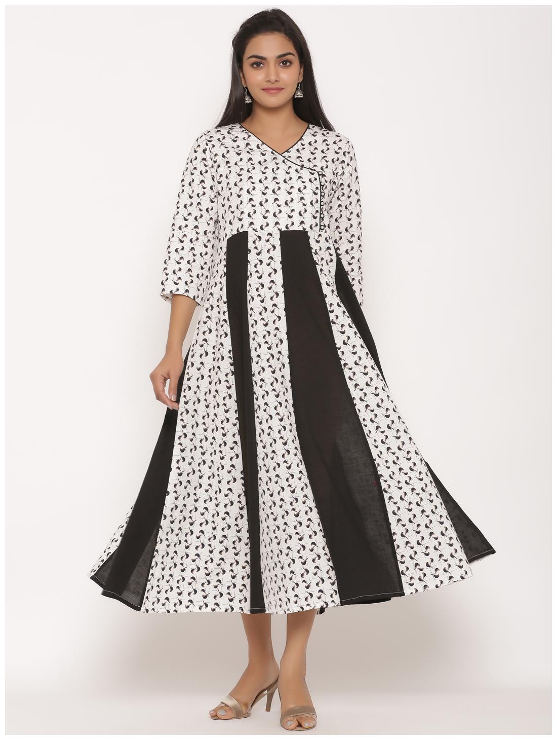 

MIRAVAN Women White Black Printed Anarkali Kurta