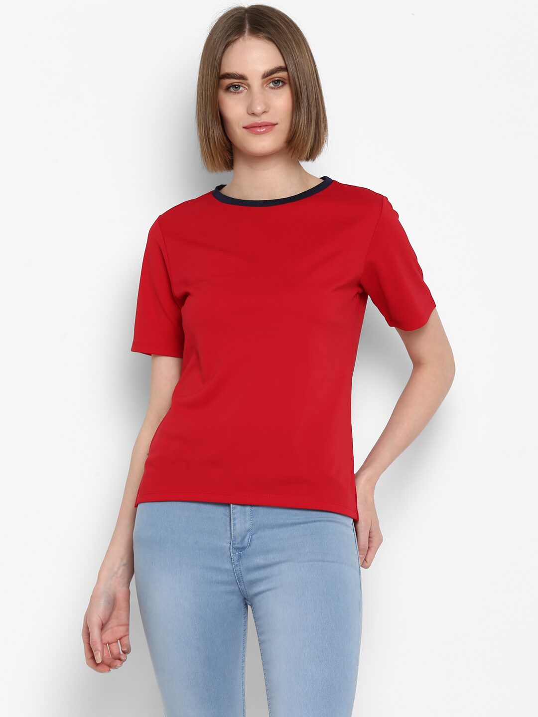 

Mode by Red Tape Women Solid Regular tunic - Maroon