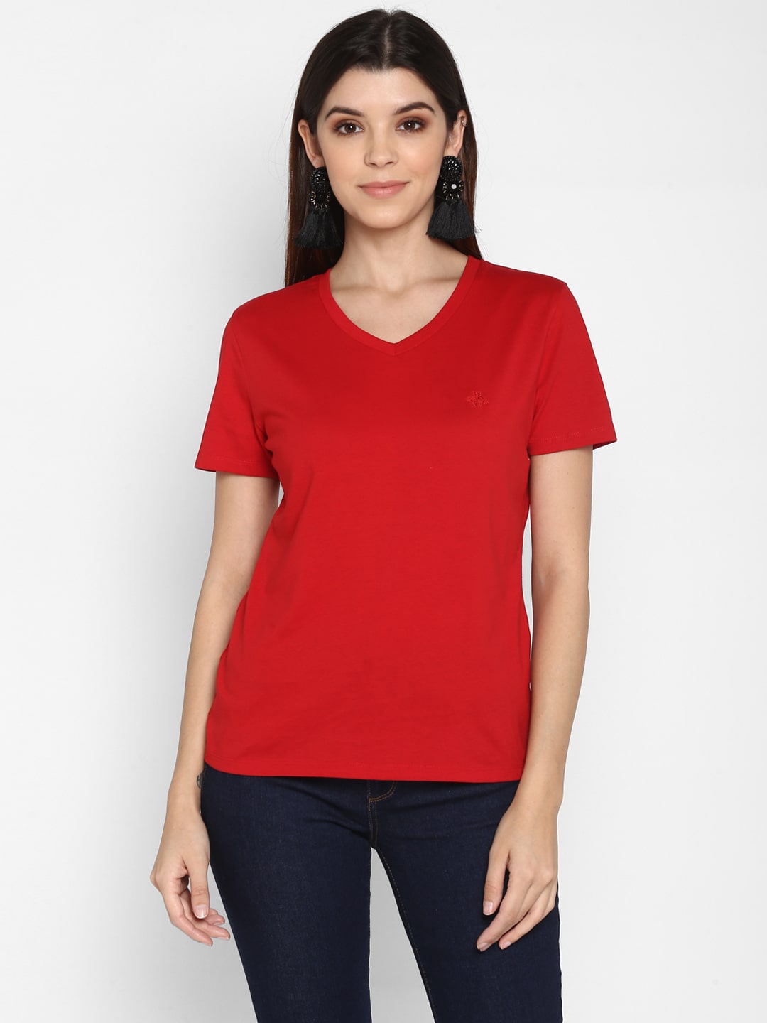 

Mode by Red Tape Women Red Regular fit V neck Cotton T shirt