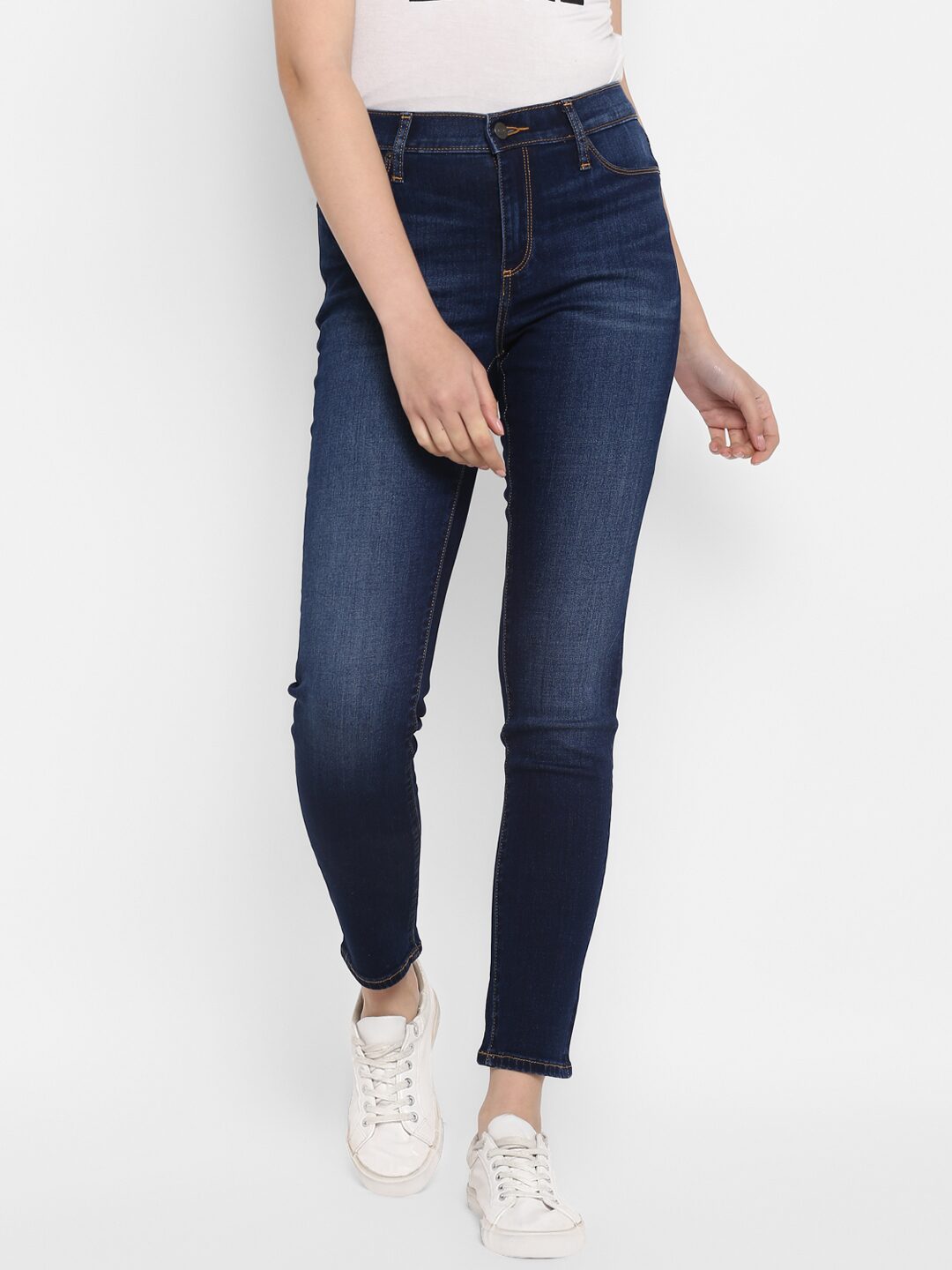 

Mode by Red Tape Women Blue Skinny fit Jeans