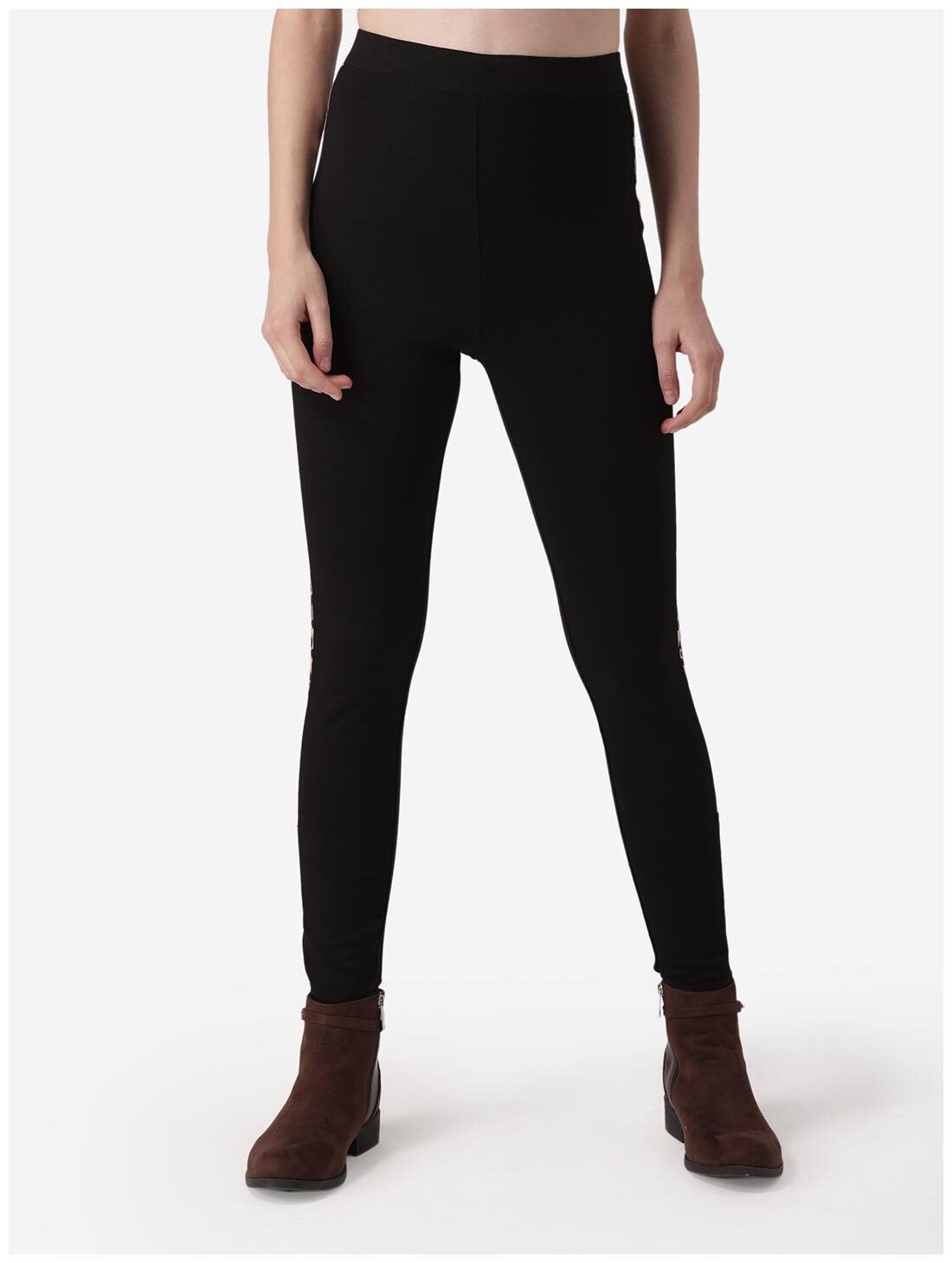 

Mode by Red Tape Women Black Blended Solid Jeggings