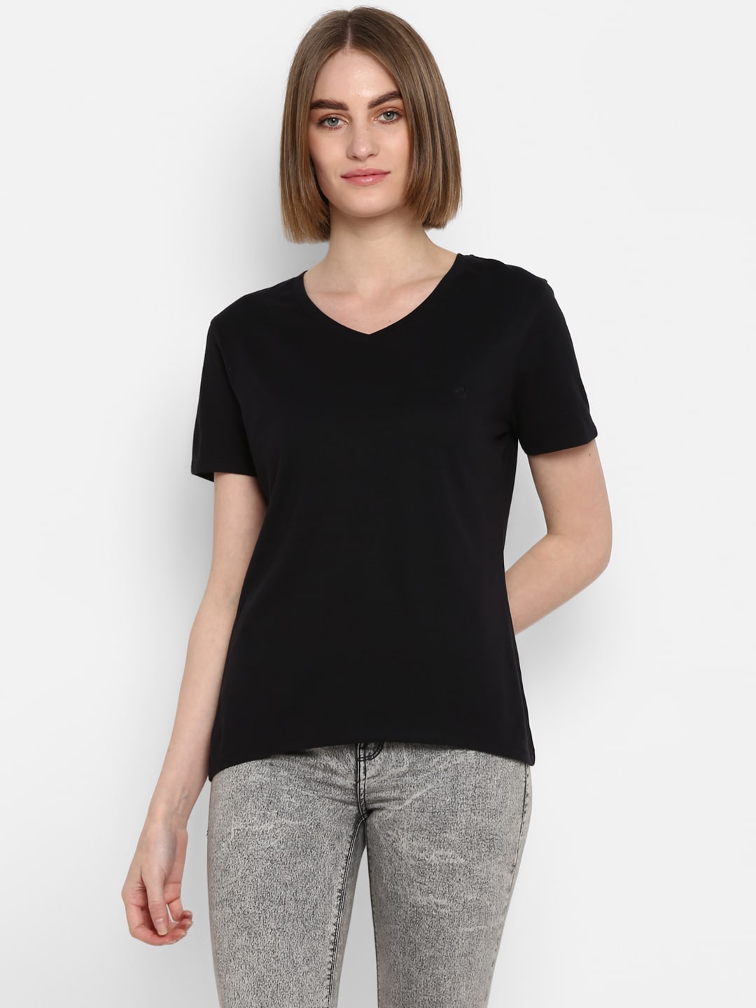 

Mode by Red Tape Women Black Regular fit V neck Cotton T shirt