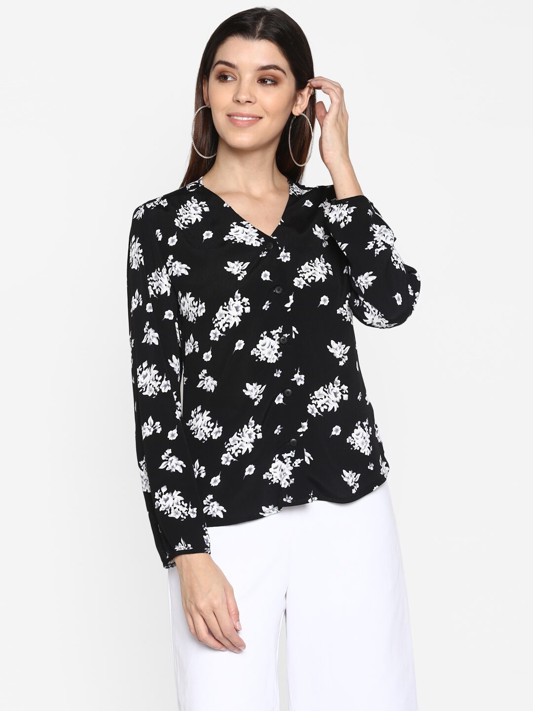

Mode by Red Tape Women Floral Regular top - Black