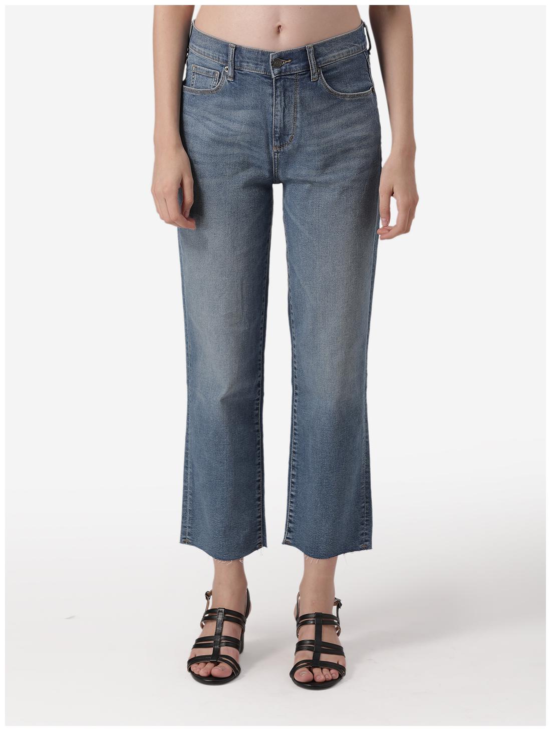 

Mode by Red Tape Women Blue Straight fit Jeans