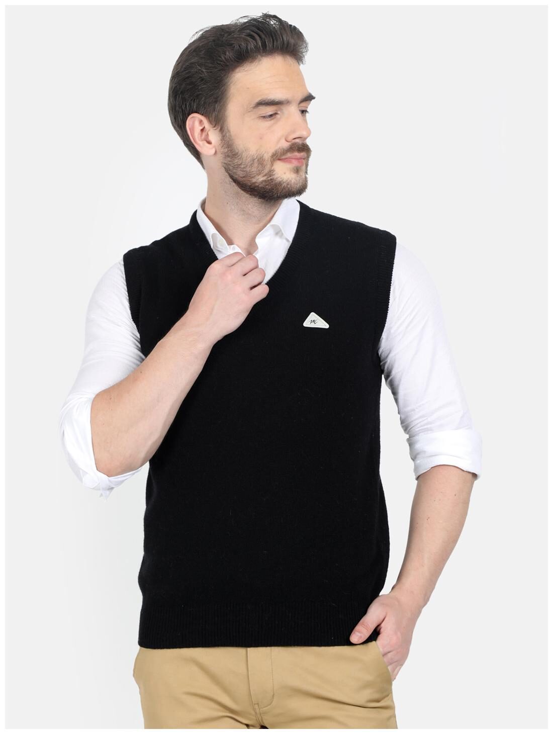 

Monte Carlo Men Black V neck Longline sweater