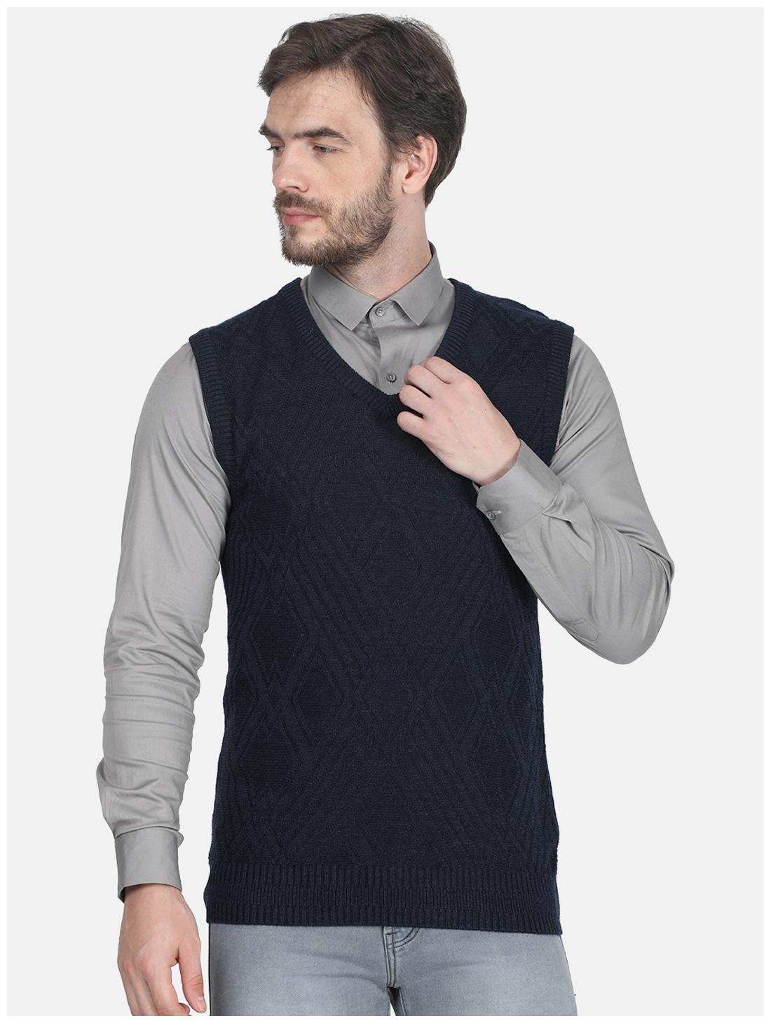 

Monte Carlo Men Blue V neck Longline sweater