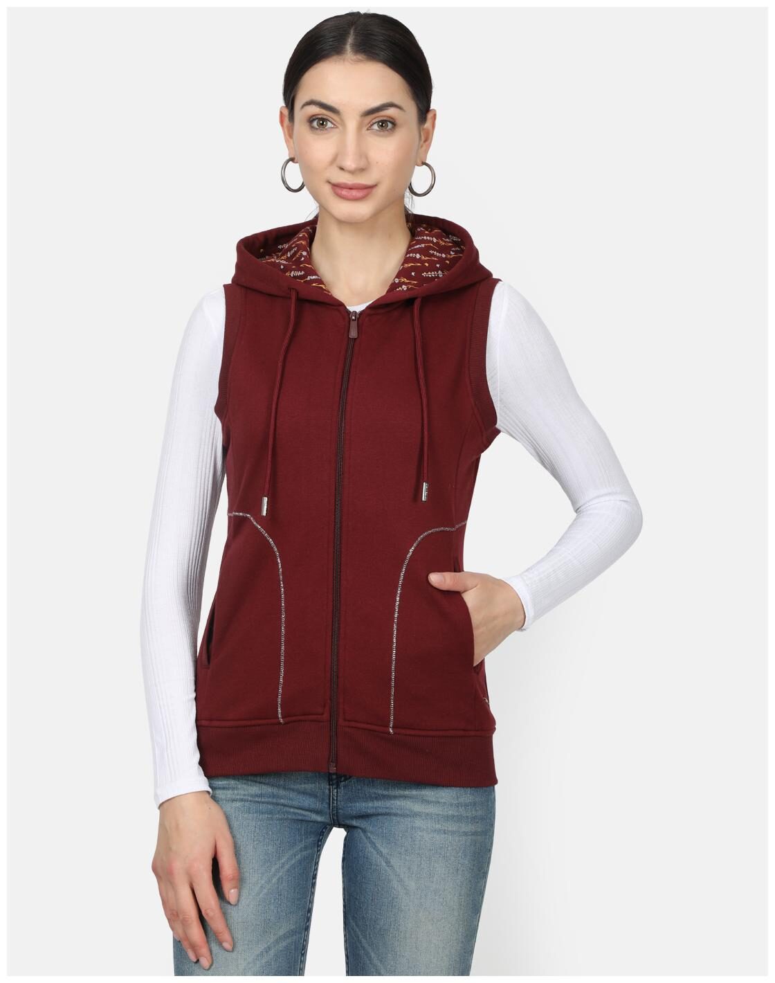 

Monte Carlo Women Solid Sweatshirt - Maroon