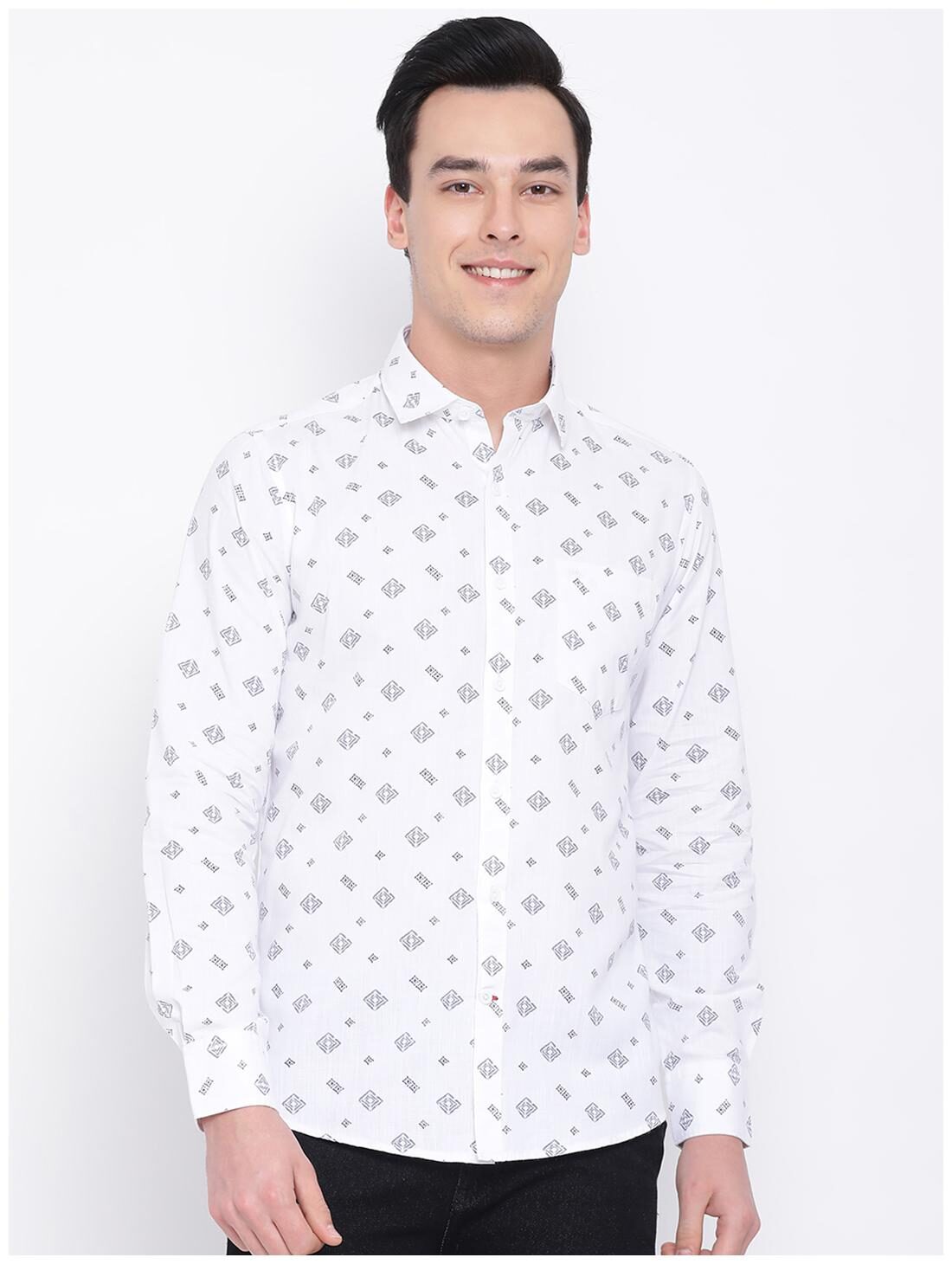 

Monte Carlo Men White Printed Slim Fit Casual Shirt