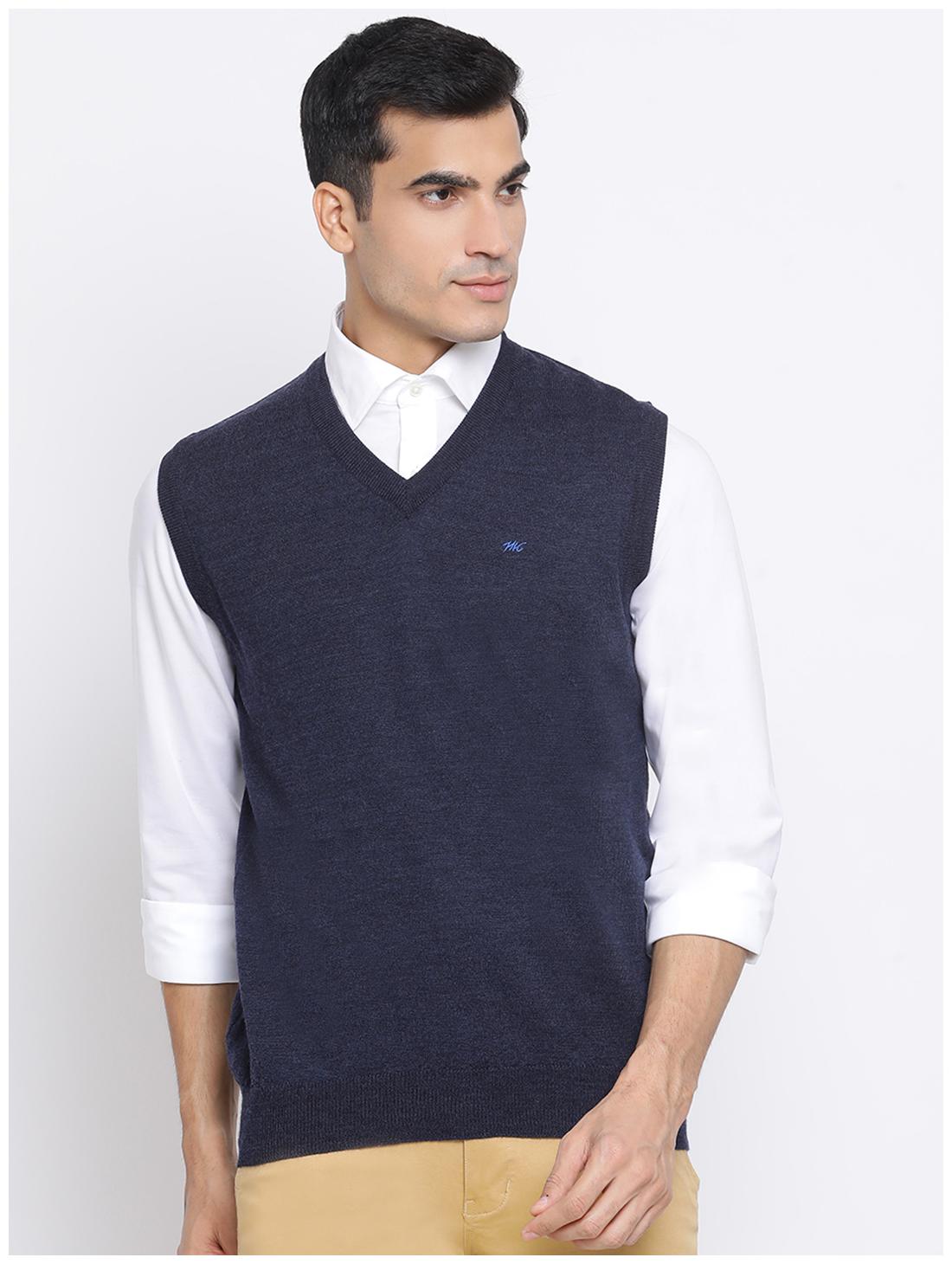 

Monte Carlo Men Navy blue V neck Longline sweater