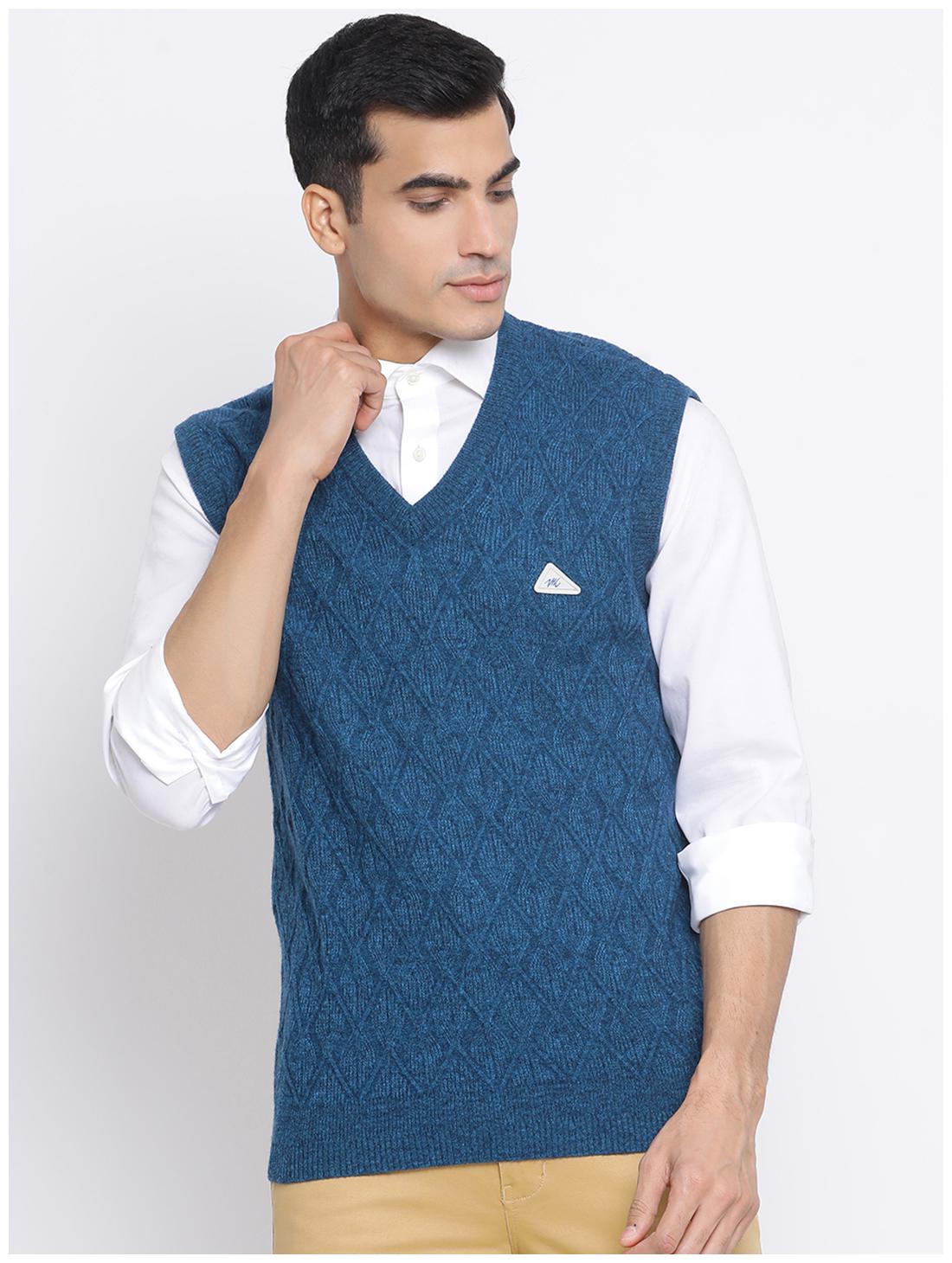 

Monte Carlo Men Blue V neck Longline sweater