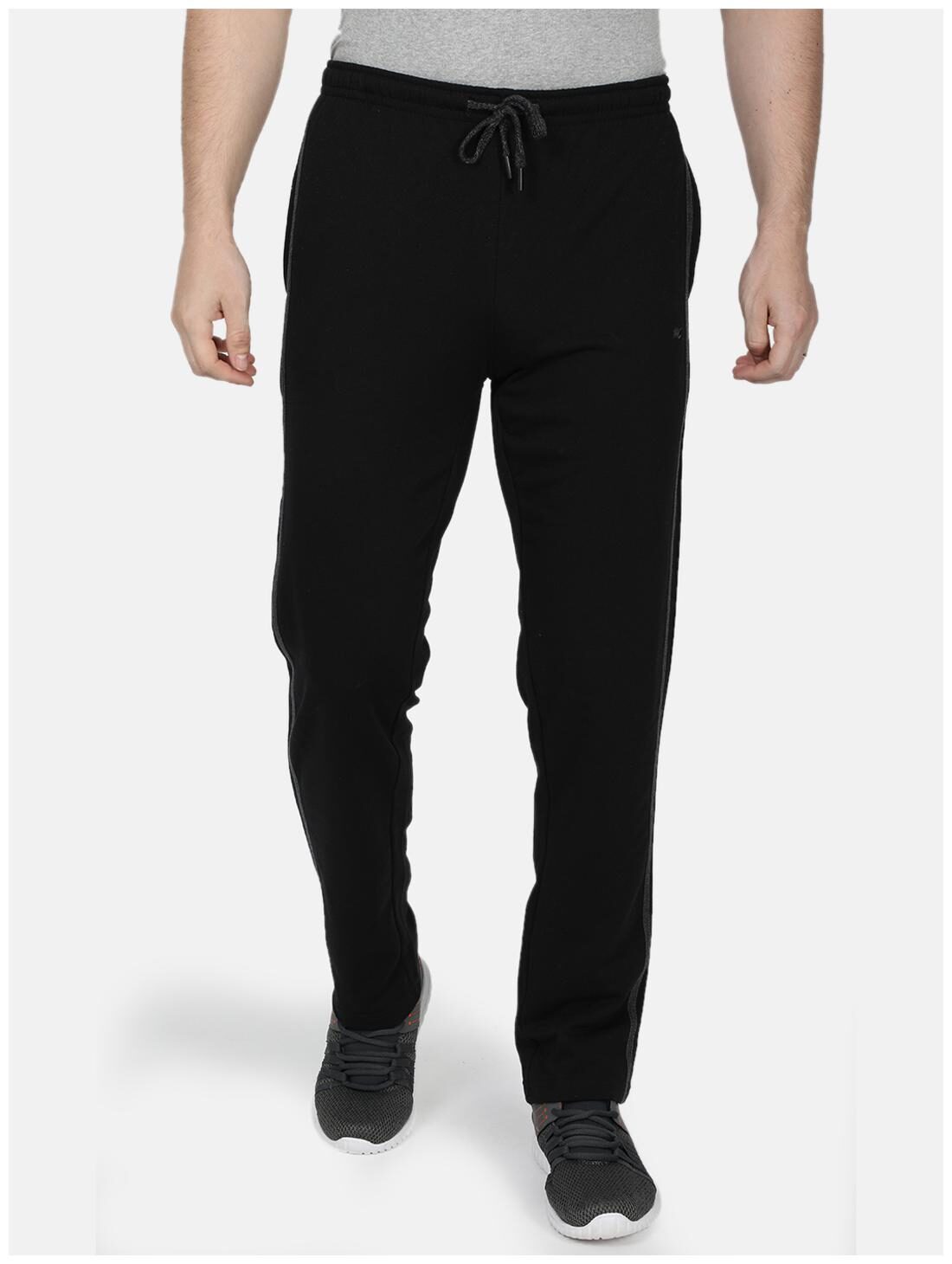 

Monte Carlo Men Black Solid Regular fit Track pants