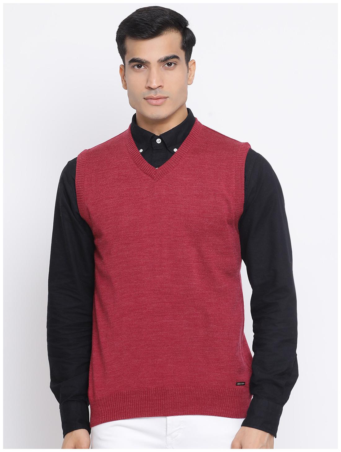 

Monte Carlo Men Purple V neck Longline sweater