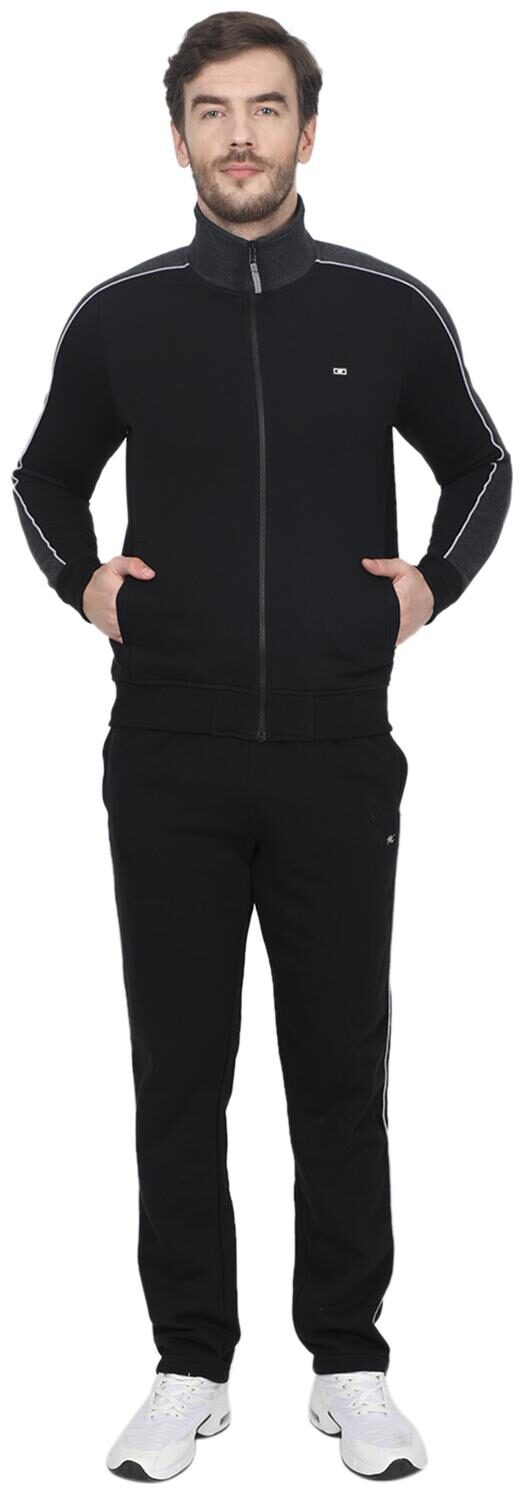 

Monte Carlo Men Black Solid Regular Fit Track Suit