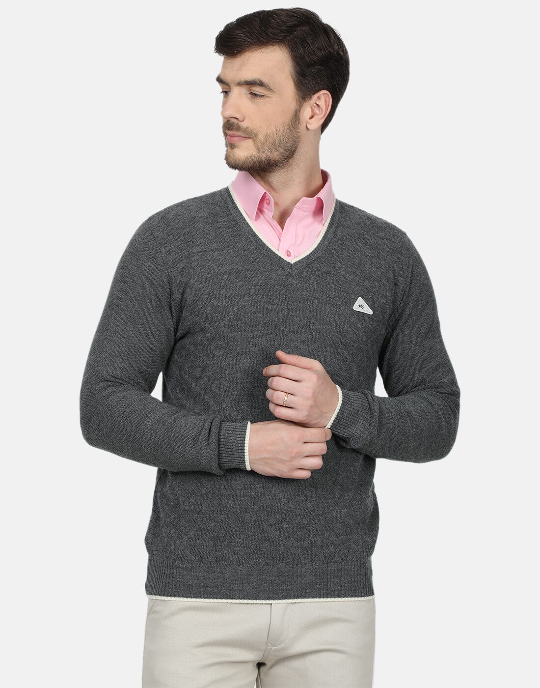 

Monte Carlo Men Grey V neck Pullover