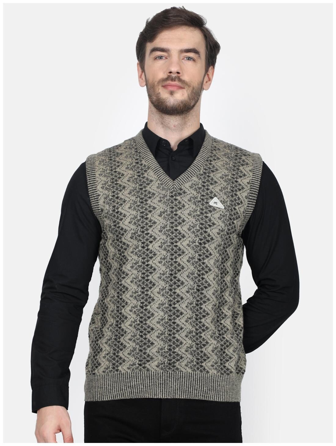 

Monte Carlo Men Grey V neck Longline sweater