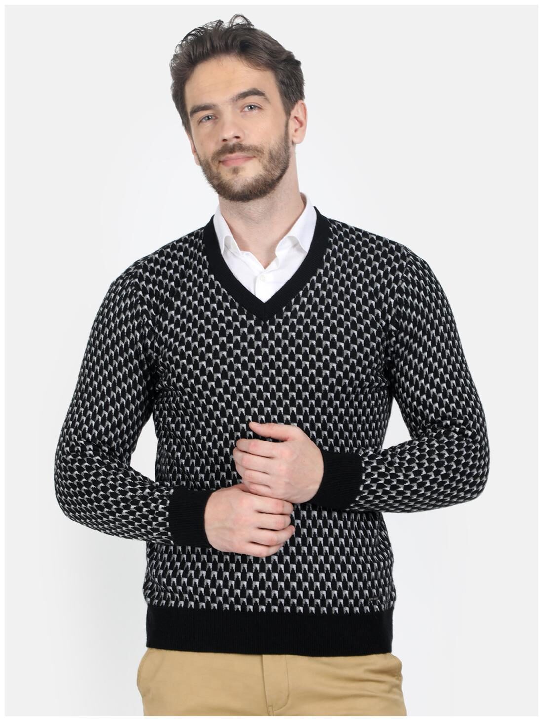 

Monte Carlo Men Grey V neck Pullover