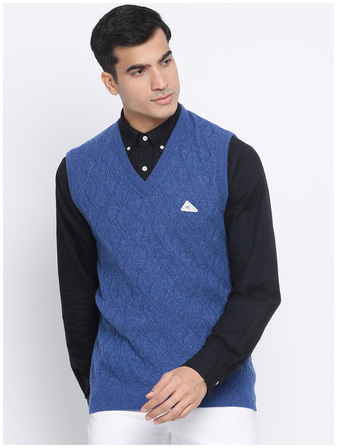 

Monte Carlo Men Blue V neck Longline sweater