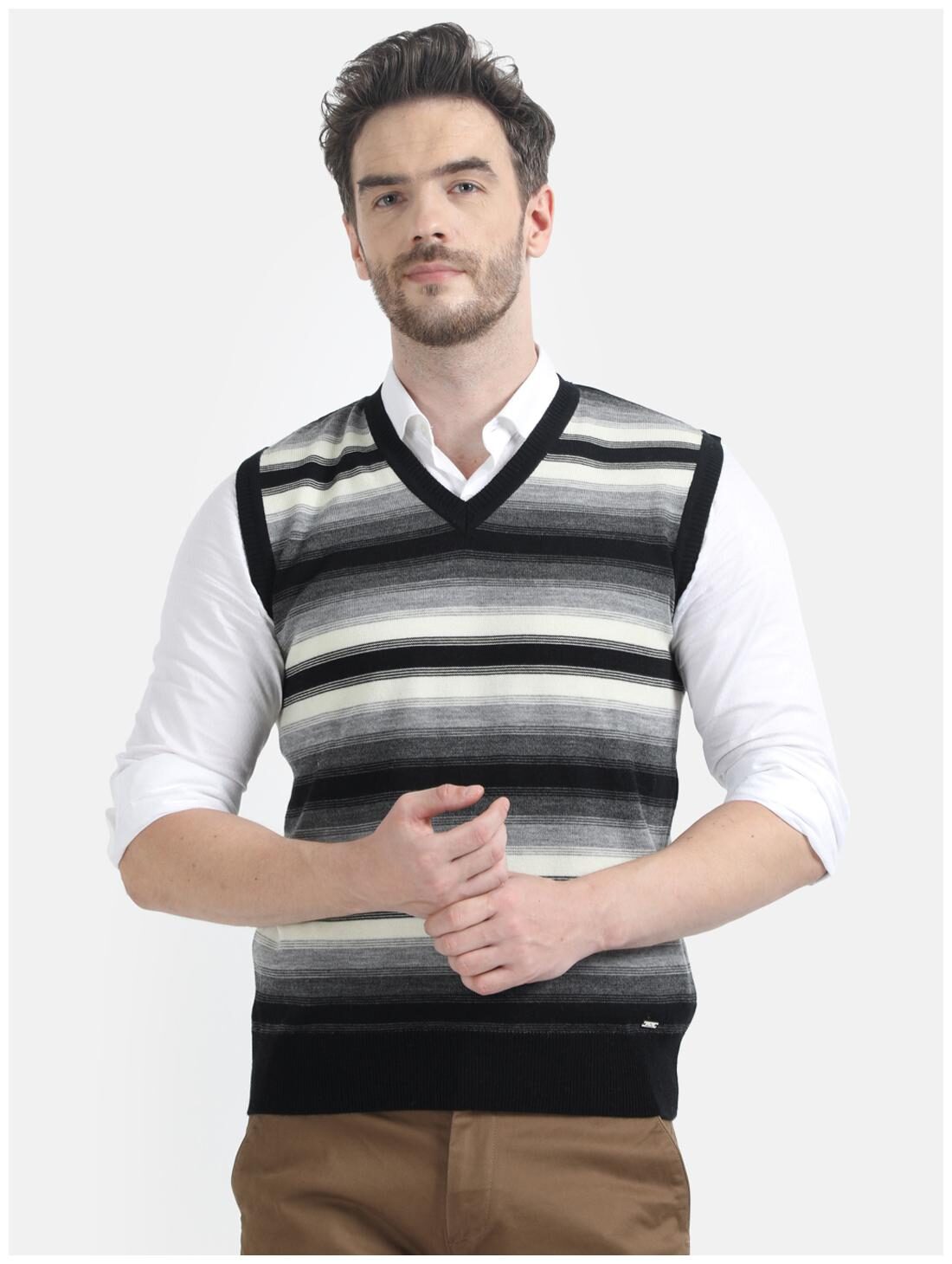 

Monte Carlo Men Multi V neck Longline sweater