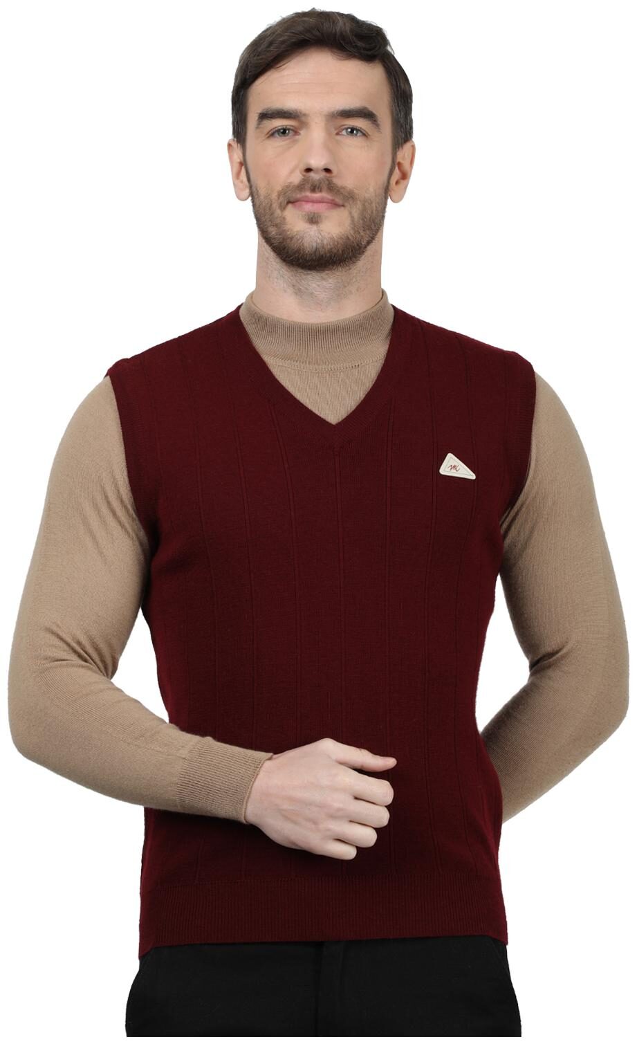 

Monte Carlo Men Maroon V neck Front-open sweater