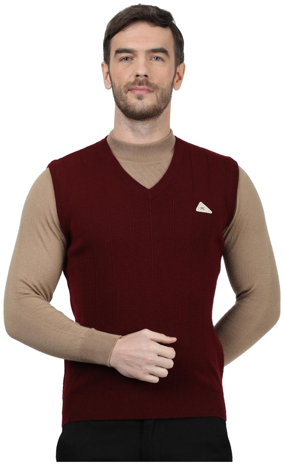 

Monte Carlo Men Maroon V neck Front-open sweater
