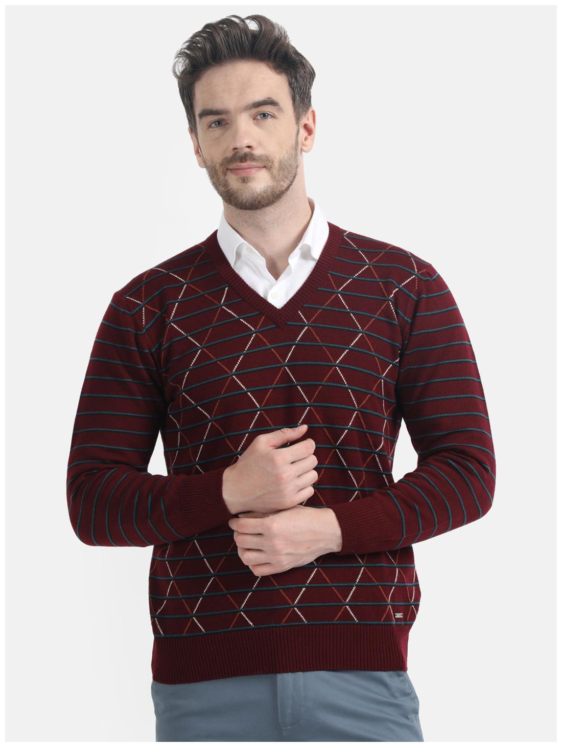 

Monte Carlo Men Maroon V neck Pullover