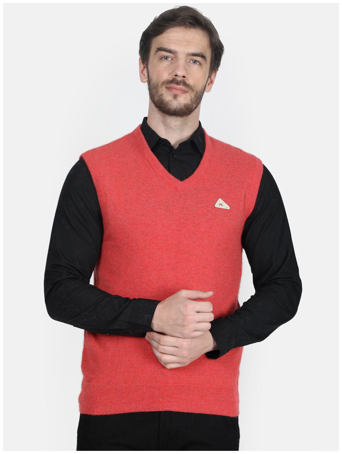 

Monte Carlo Men Red V neck Longline sweater