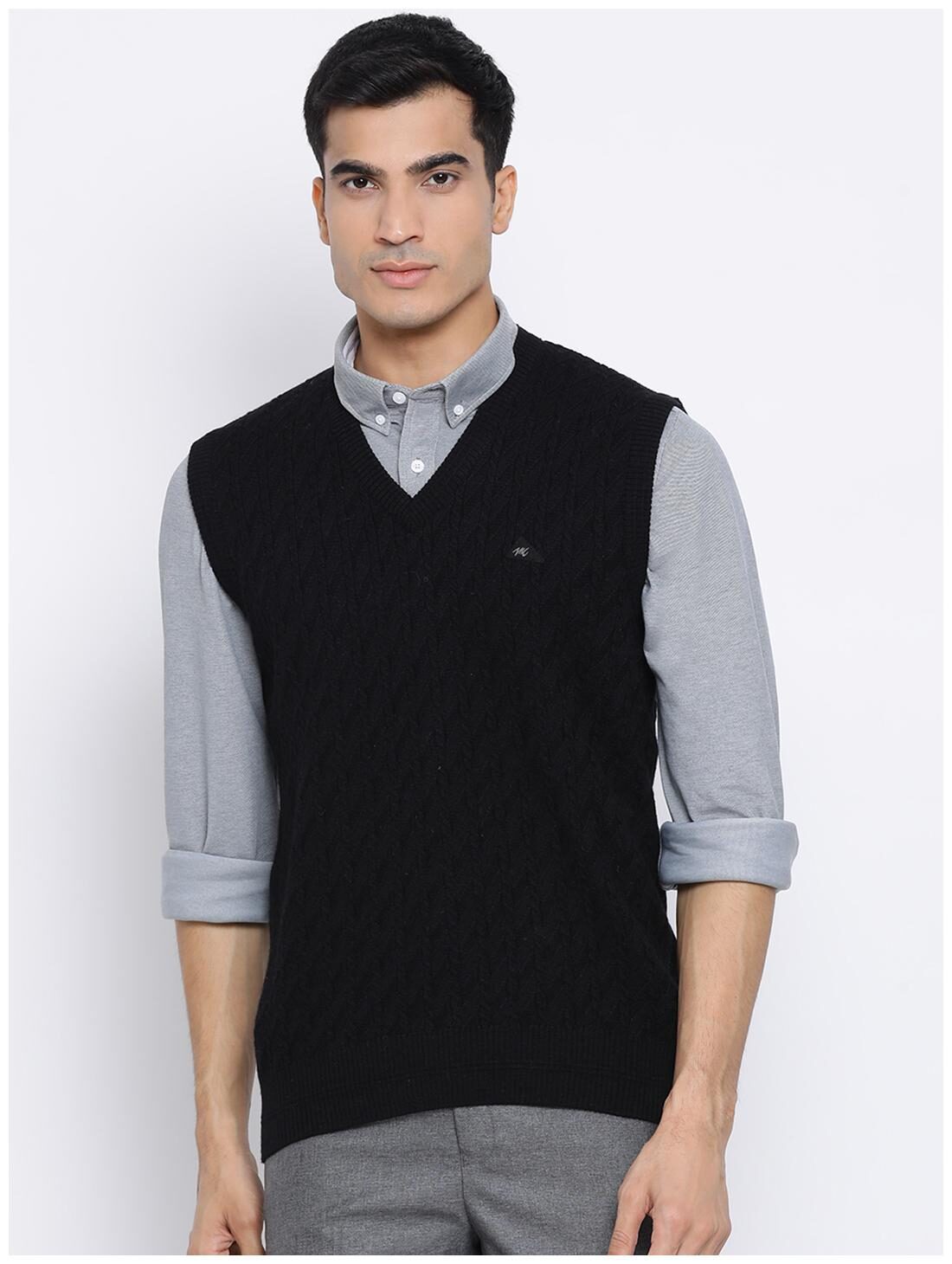 

Monte Carlo Men Black V neck Longline sweater