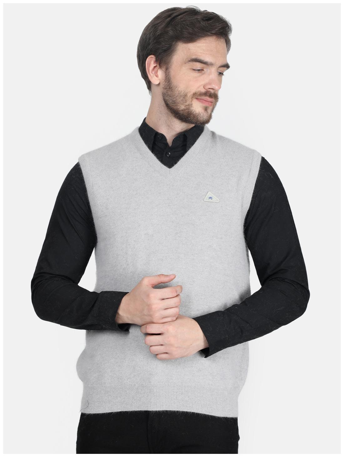 

Monte Carlo Men Grey V neck Longline sweater