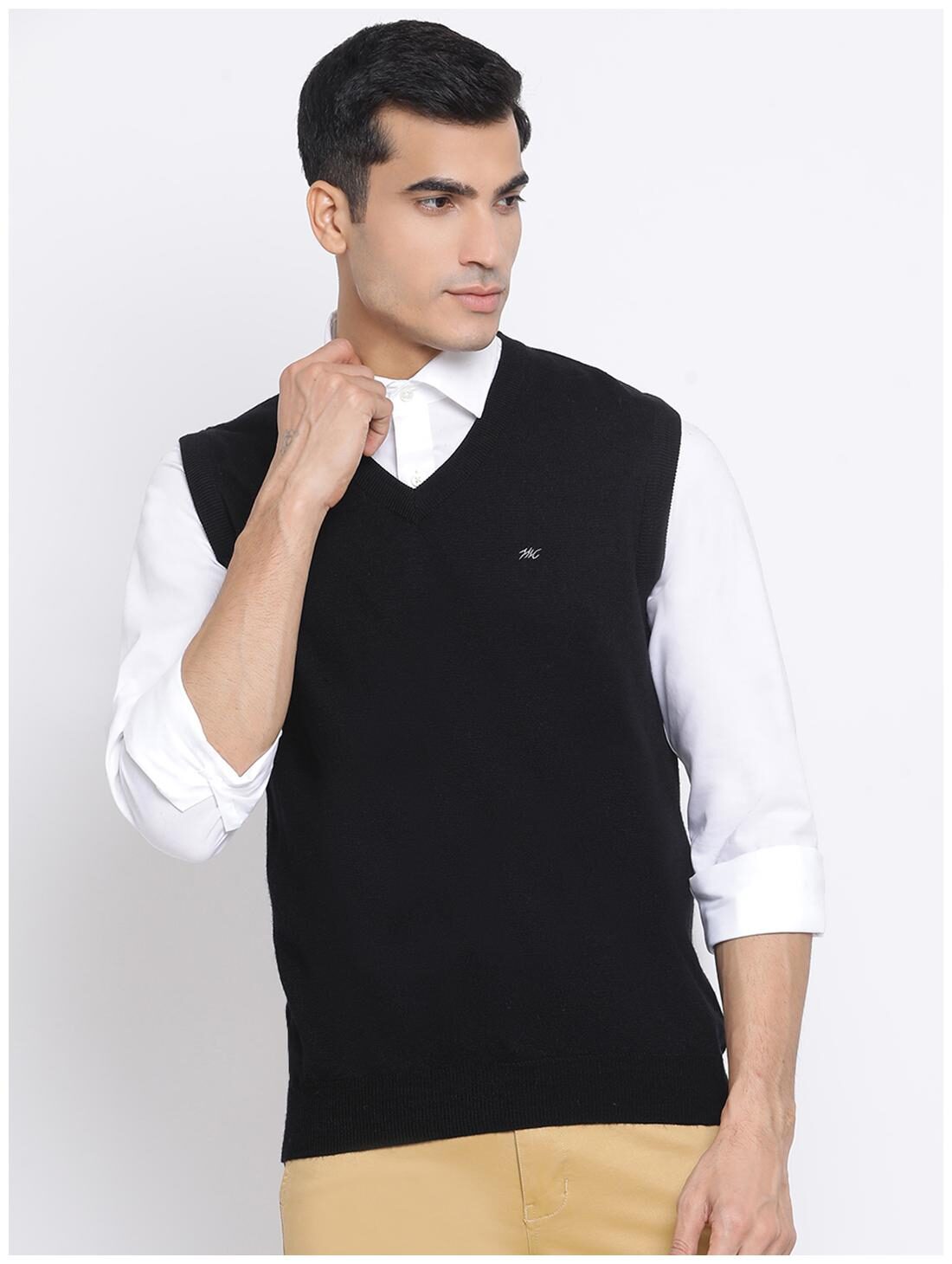 

Monte Carlo Men Black V neck Longline sweater
