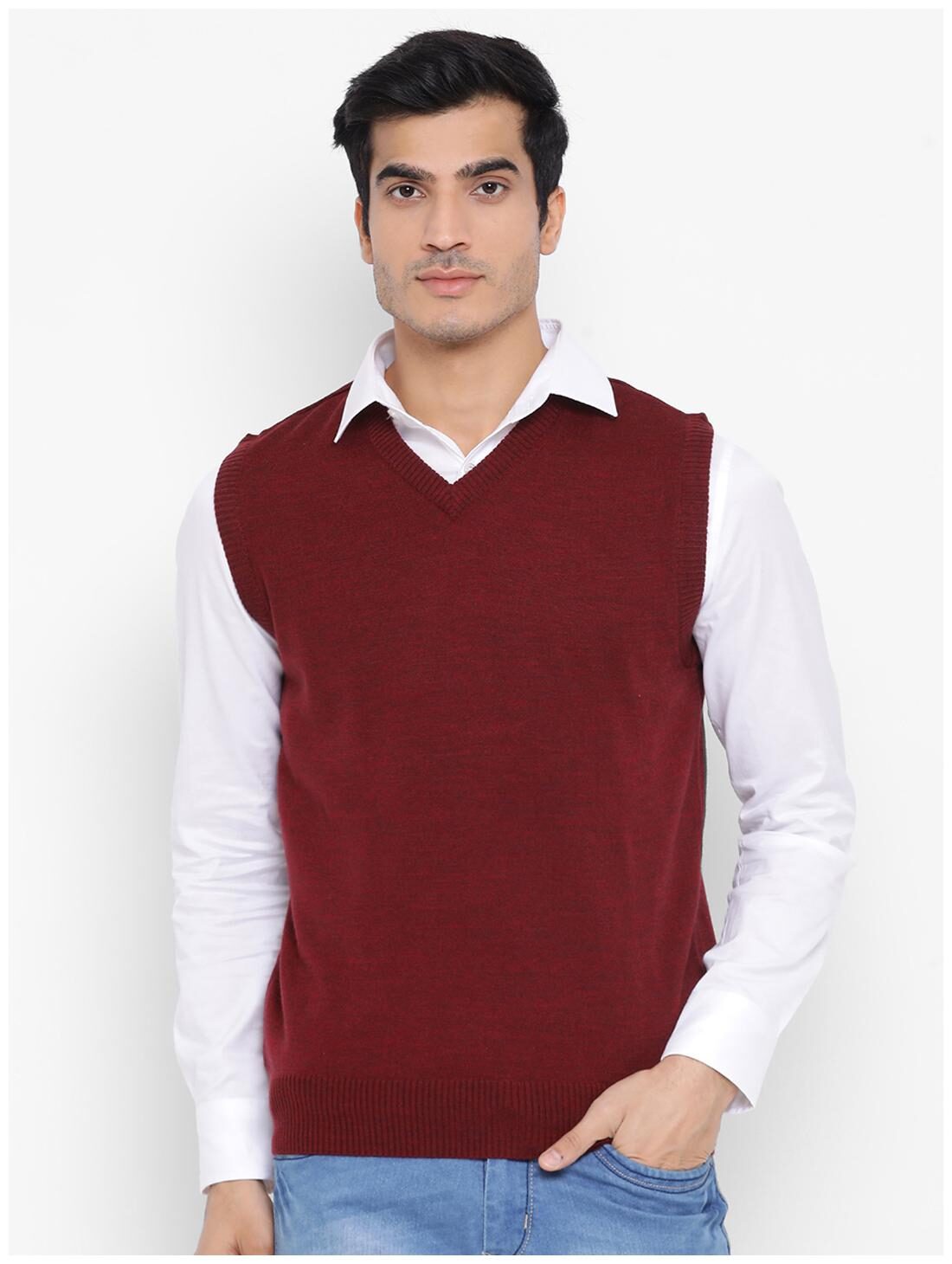 

Monte Carlo Men Maroon V neck Longline sweater
