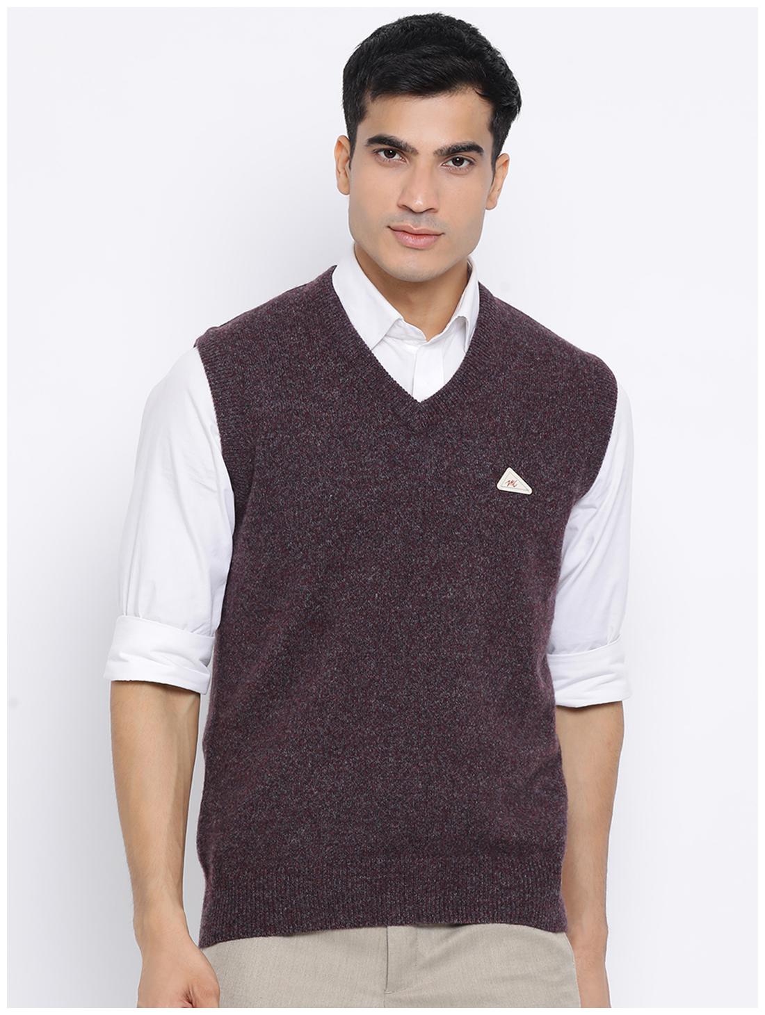 

Monte Carlo Men Purple V neck Longline sweater