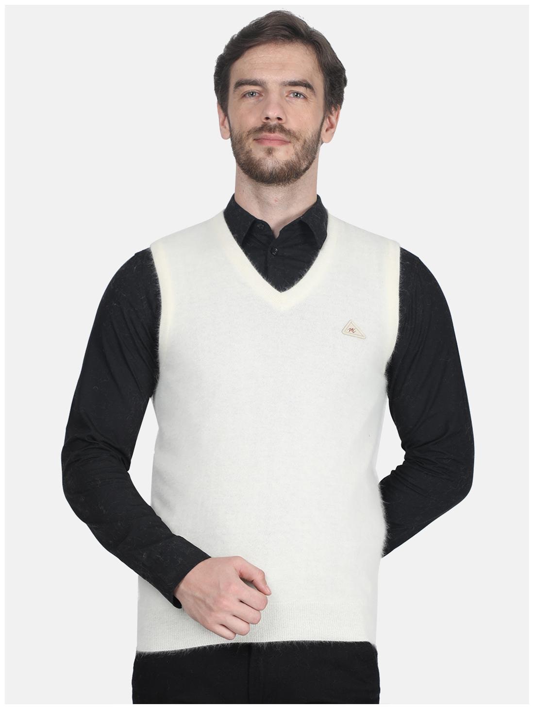 

Monte Carlo Men White V neck Longline sweater