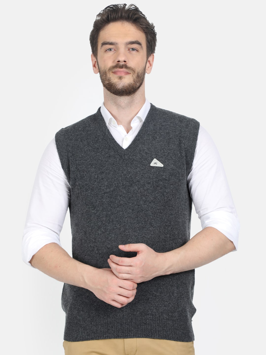 

Monte Carlo Men Grey V neck Longline sweater