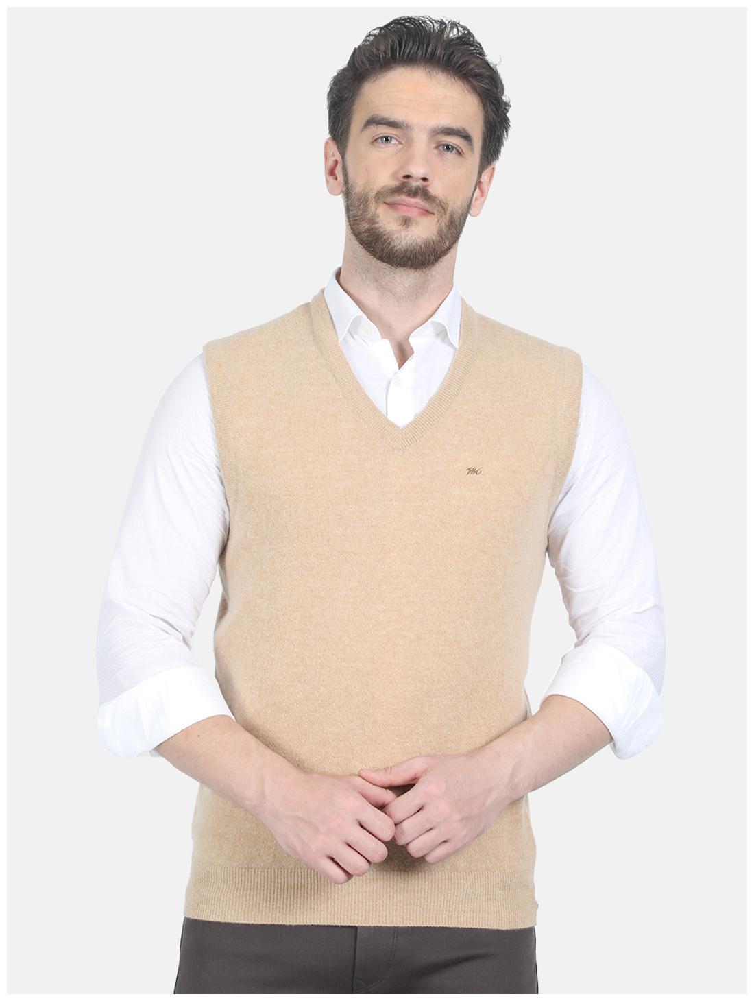 

Monte Carlo Men Beige V neck Longline sweater