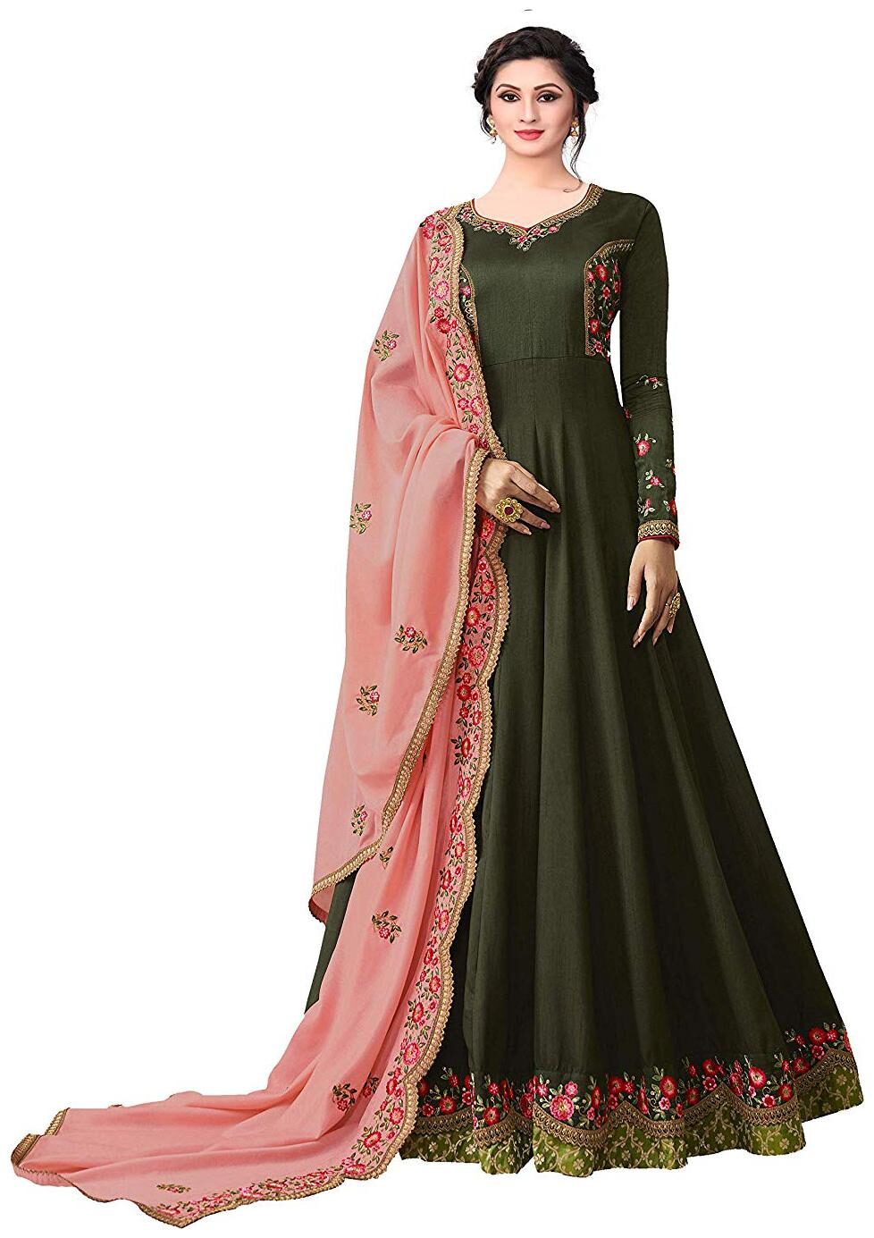 

Mordenfab Com Women Green Kurta with Bottom Dupatta