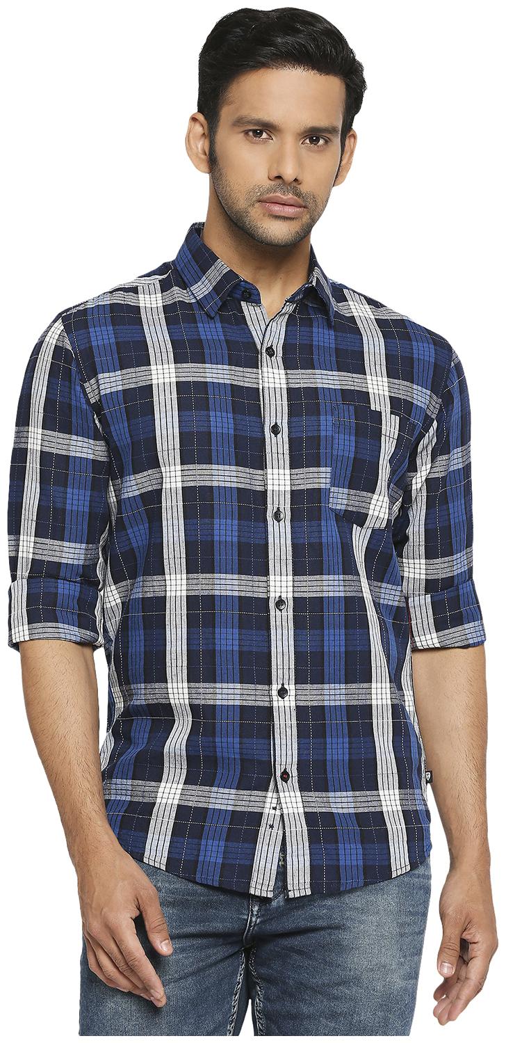 

Mufti Men Blue Checked Slim Fit Casual Shirt